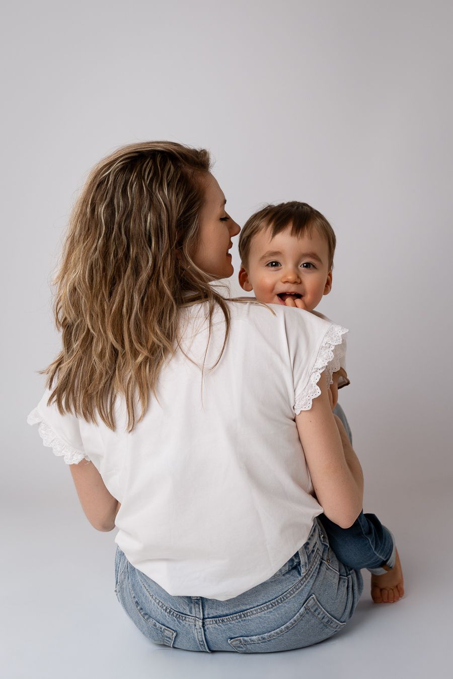Photographe Maman enfant famille studio Jura Champagnole Lons
