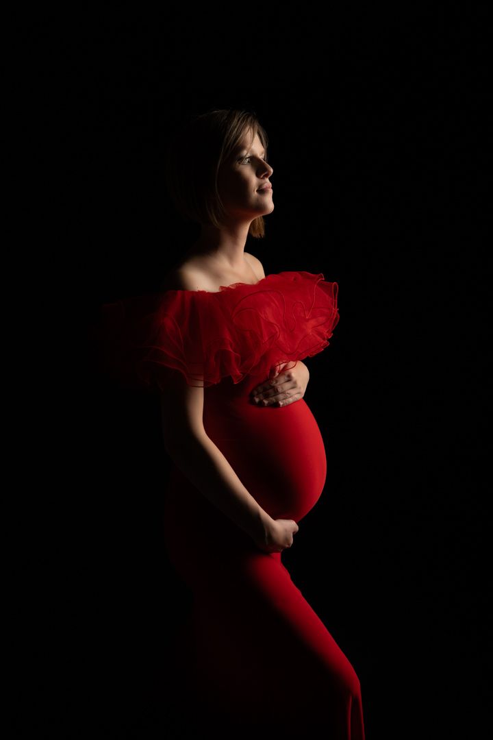séance photo grossesse Champagnole portrait artistique femme enceinte robe