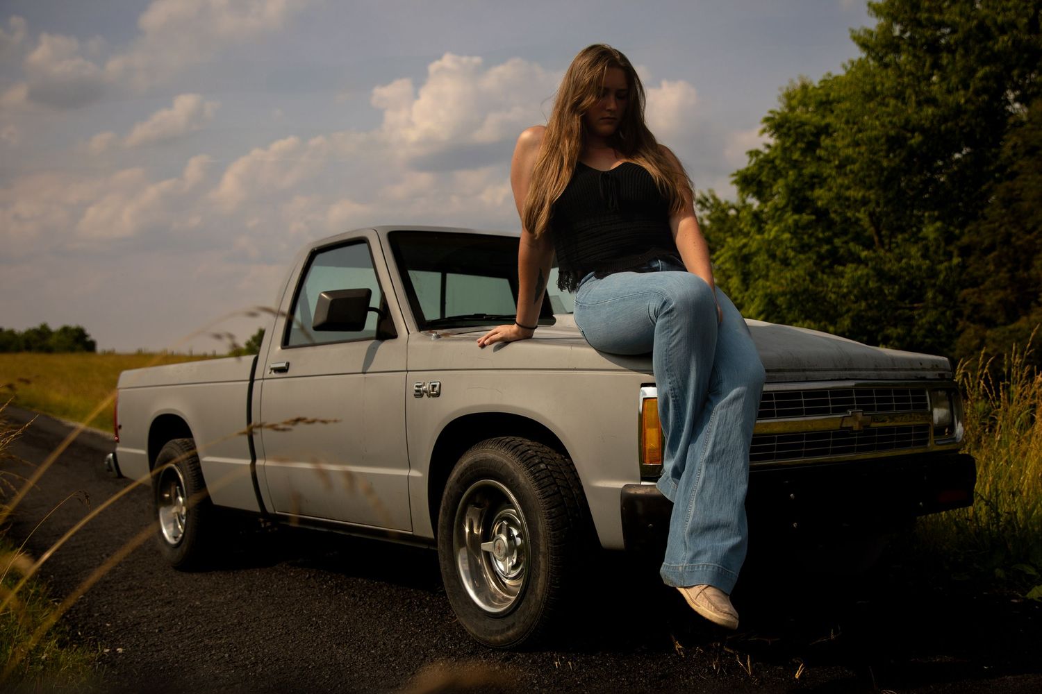 woman and chevy s10