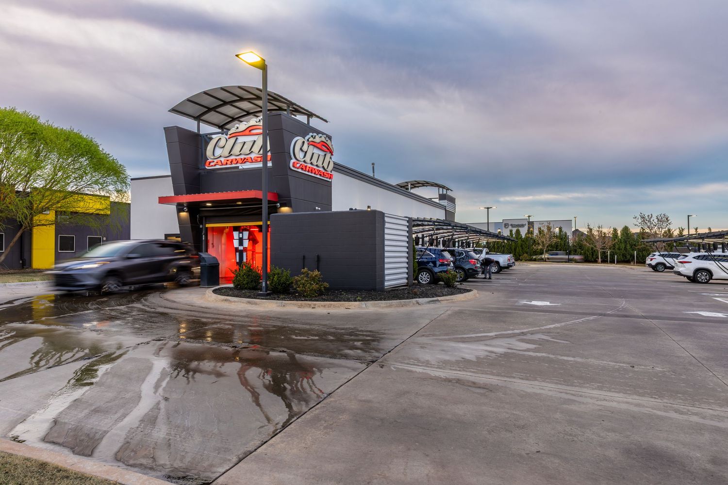 Commercial Photography of Club Carwash In Oklahoma City done for Cactus Construction