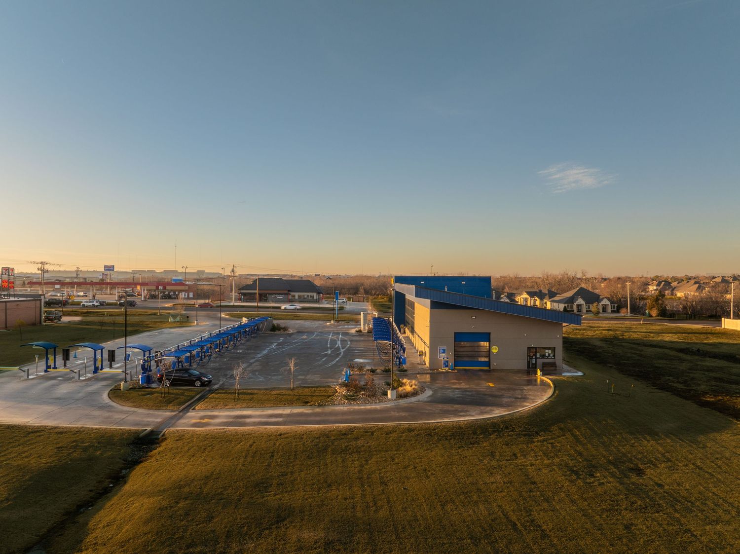 Commercial drone Photography of a carwash in Oklahoma City done for Cactus Constuction