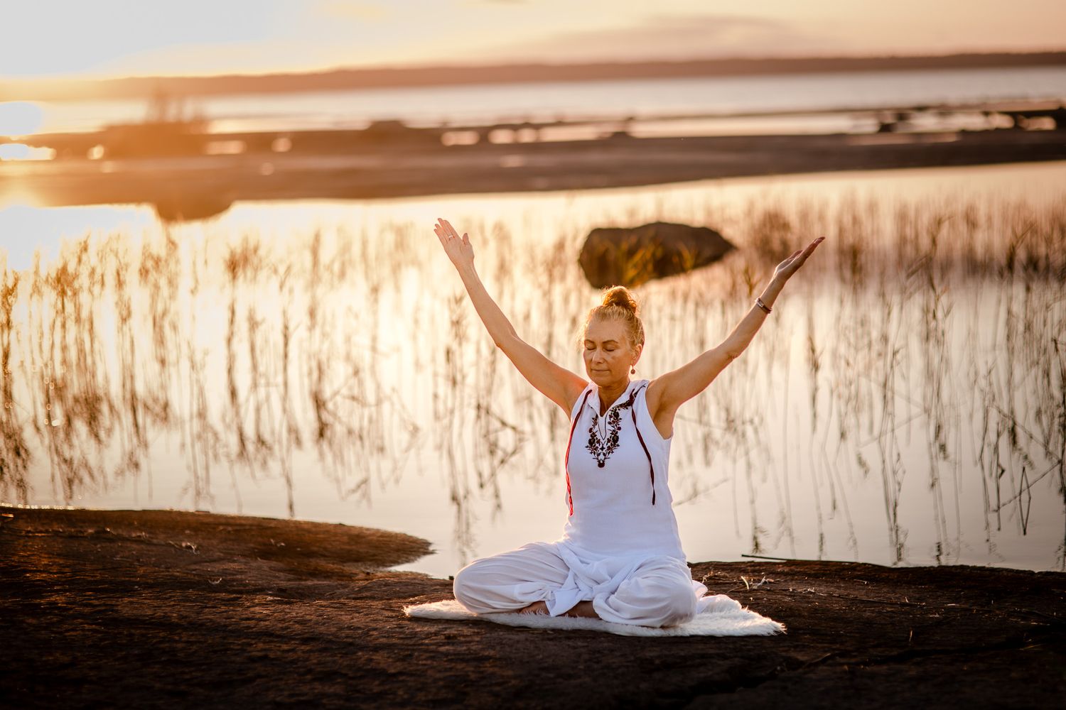 Företagsfotografering - yogabilder. Fotograf i Västra Götaland, SLFotografi i Vänersborg.