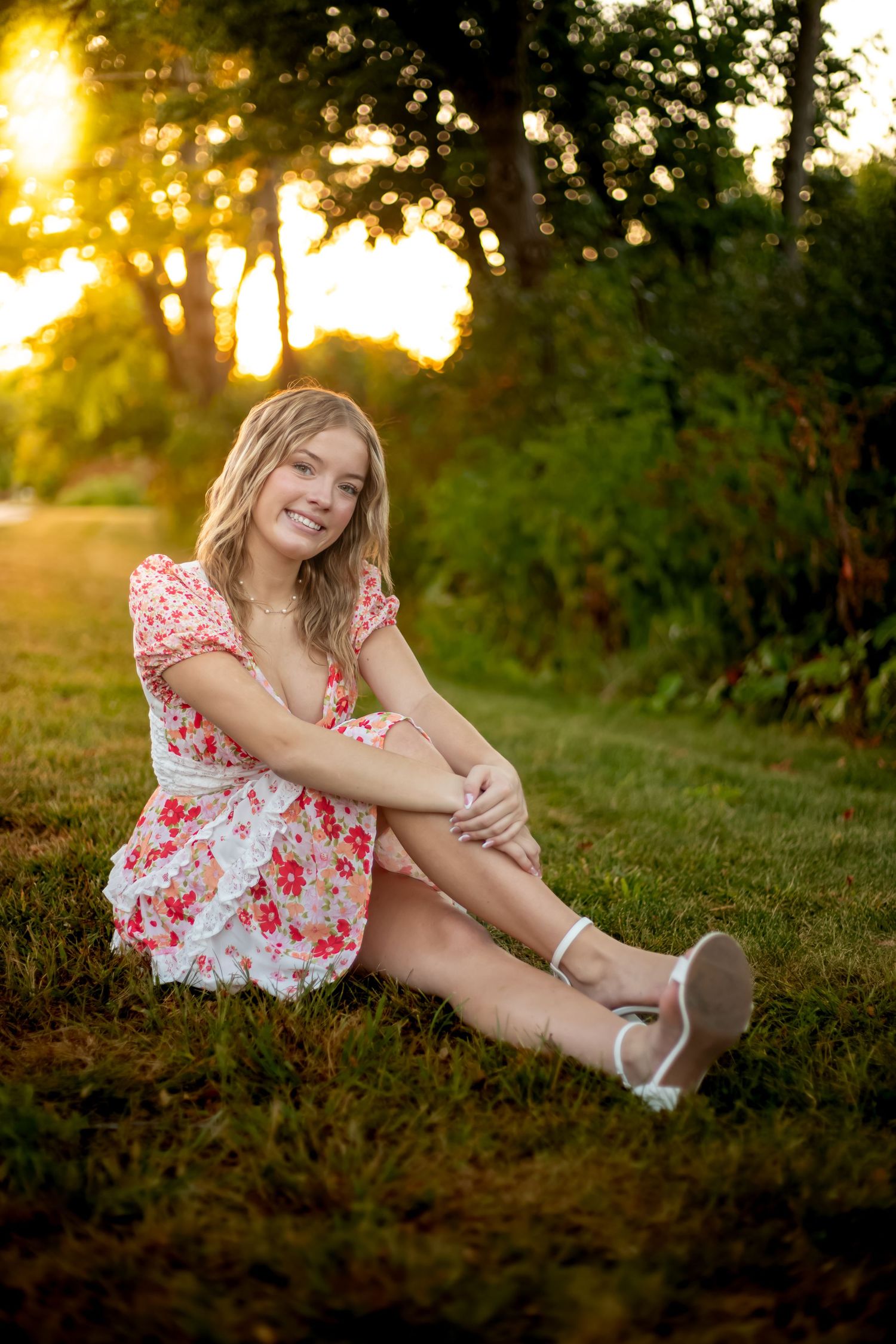 high-school-senior-photography-girl-sitting-ankles-crossed-golden-hour-shakopee-mn-amanda-meier-photography.jpg