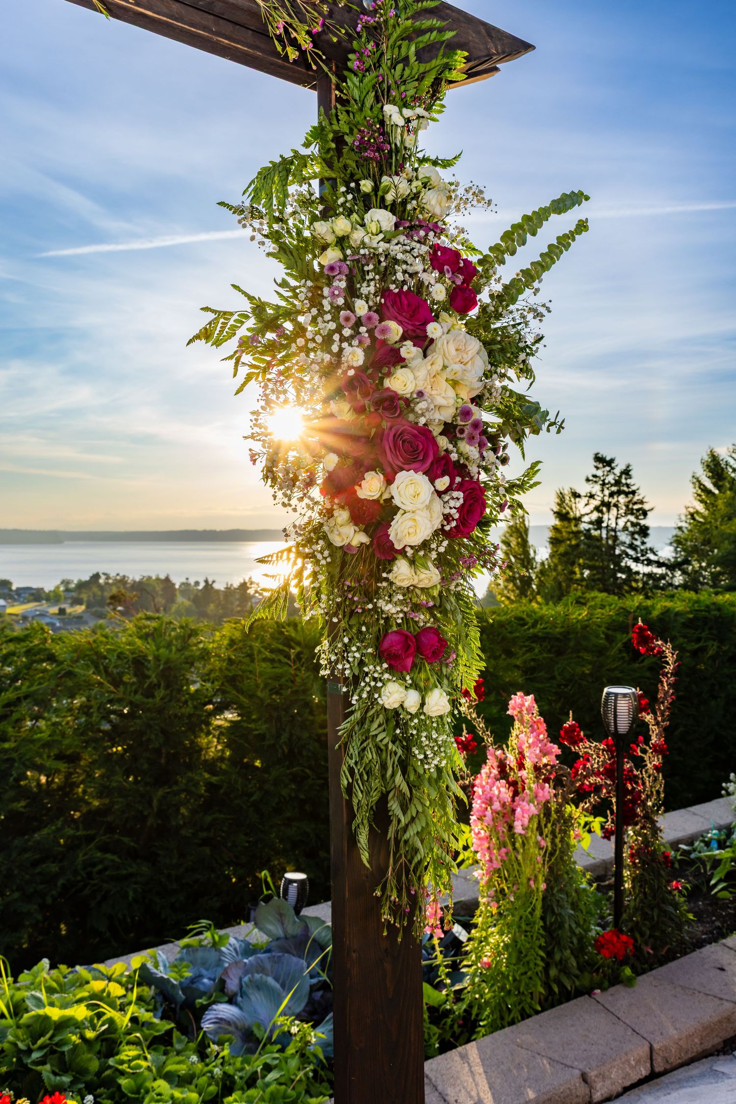 decor, wedding decorations, the aisle, floral arrangements, tiny details, floral decorations