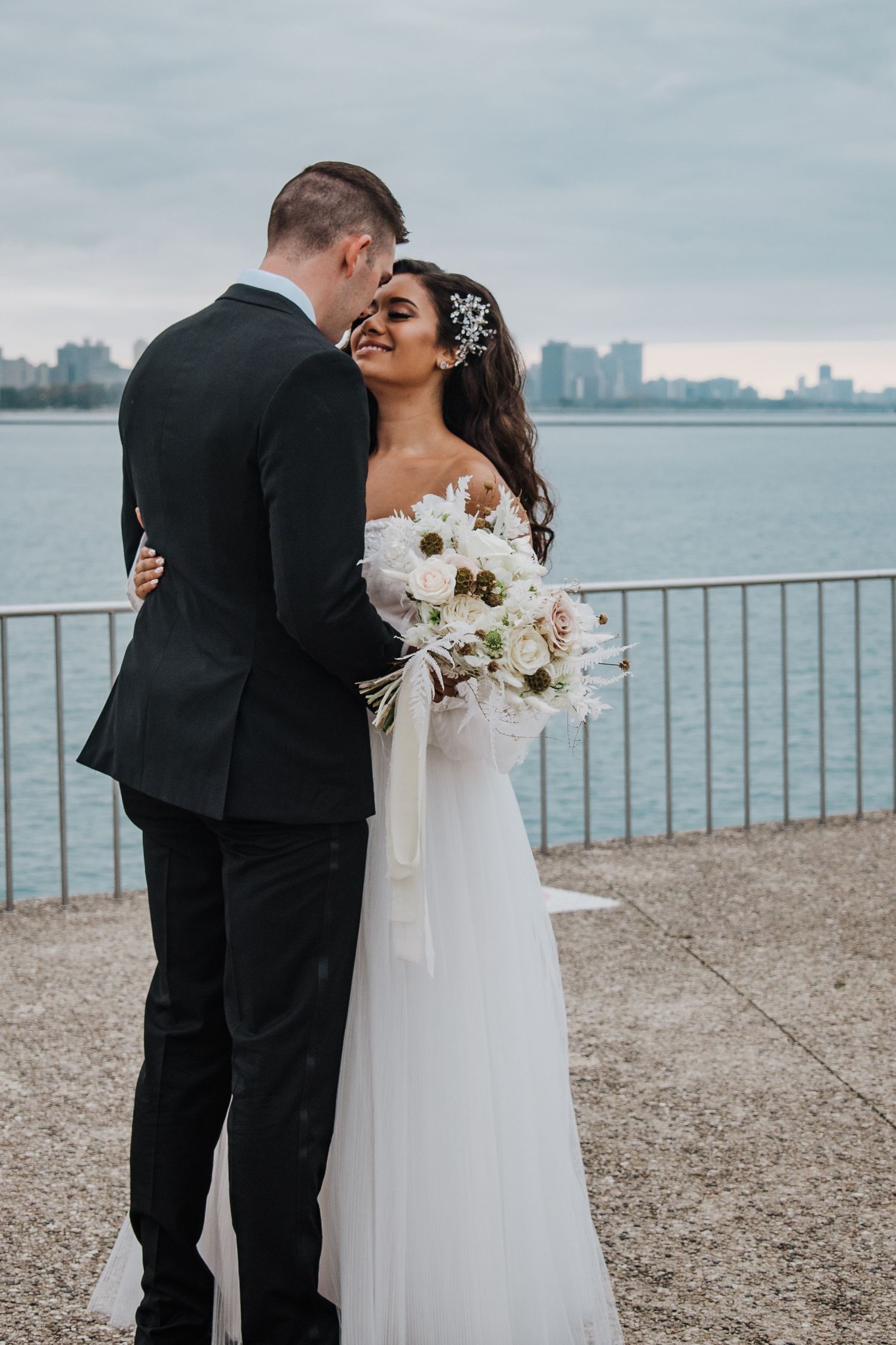 chicago wedding, midwest wedding, luxury, cityscape, documentary