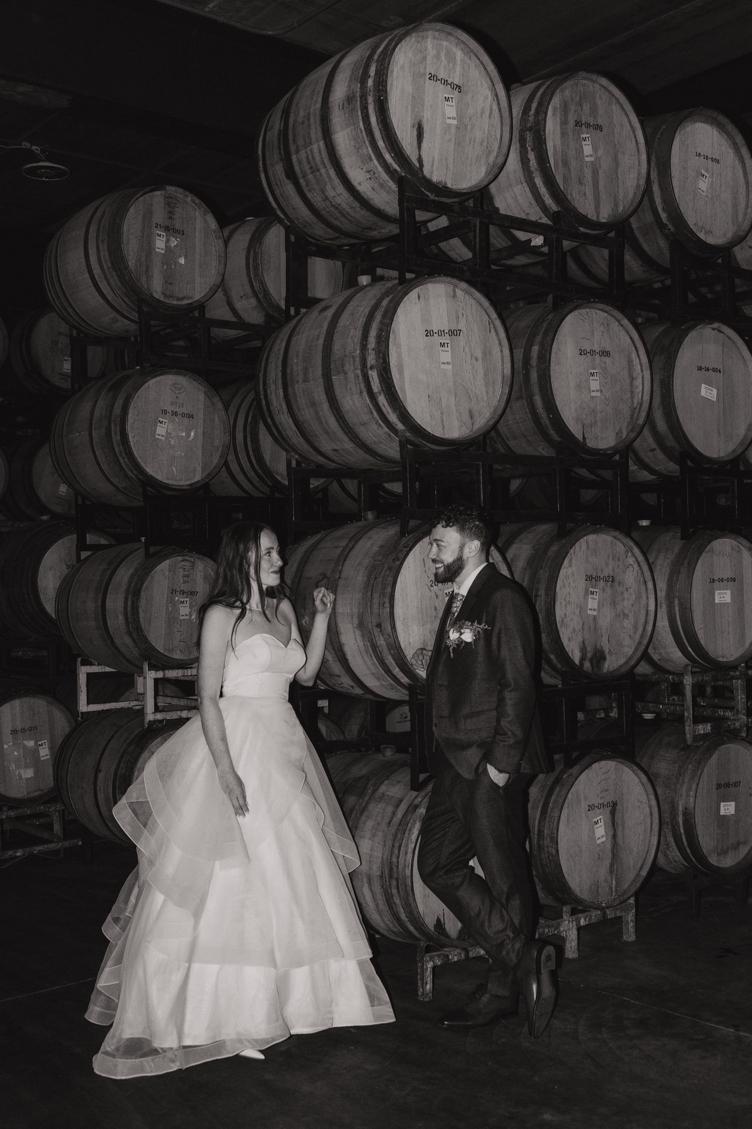 Cat and Seb, Niagara on the lake Ontario - Wedding photography by James Glac