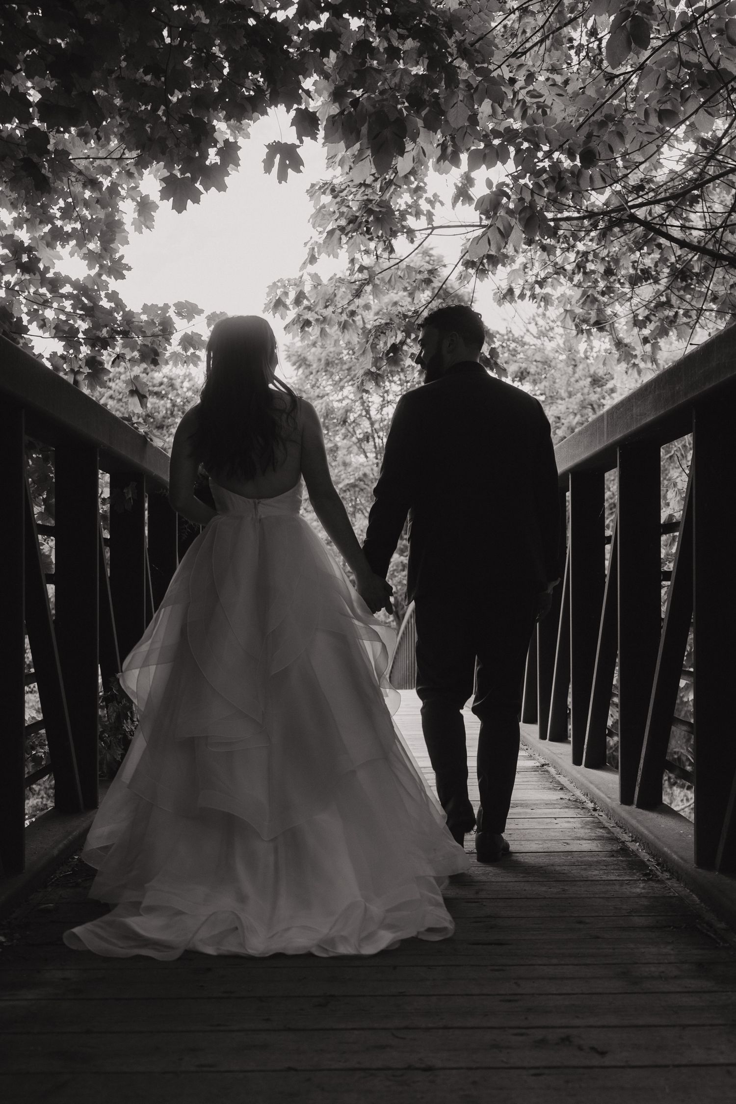 Cat and Seb, Niagara on the lake Ontario - Wedding photography by James Glac