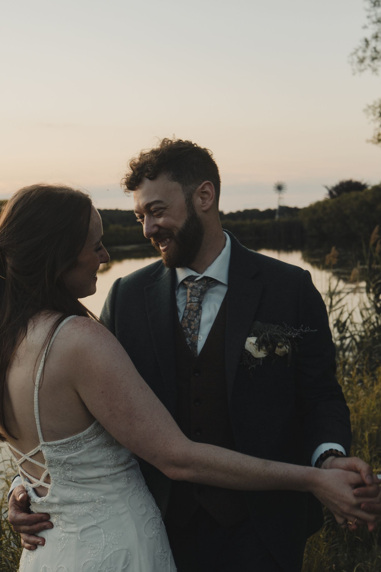 Cat and Seb, Niagara on the lake Ontario - Wedding photography by James Glac