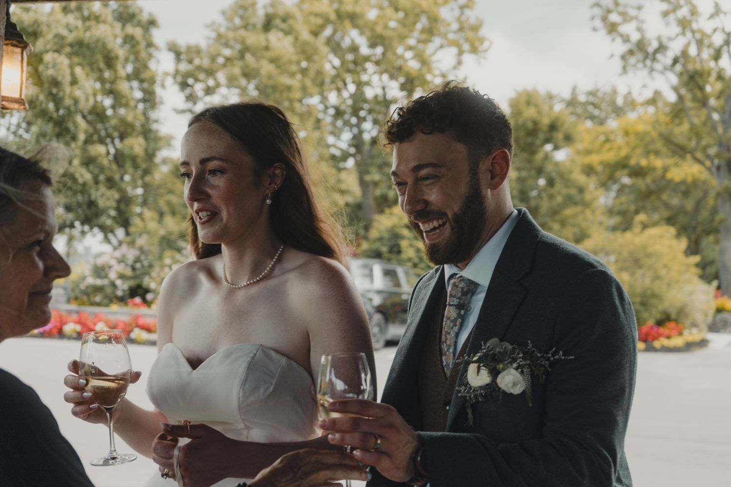 Cat and Seb, Niagara on the lake Ontario - Wedding photography by James Glac