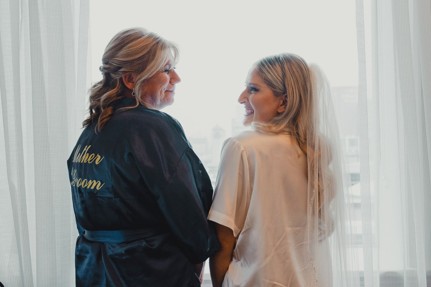 Kat and Liam, Kitchener Ontario - Wedding photography by James Glac
