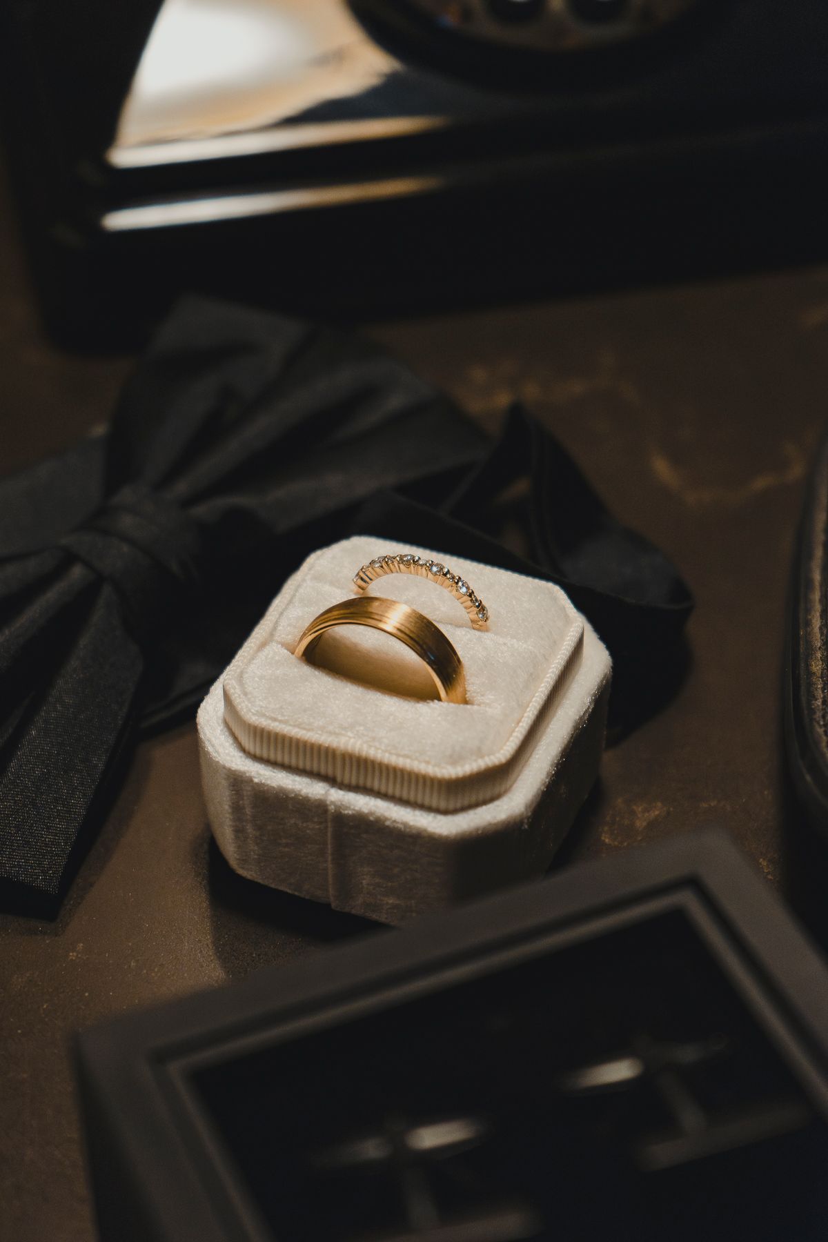 Kat and Liam, Kitchener Ontario - Wedding photography by James Glac