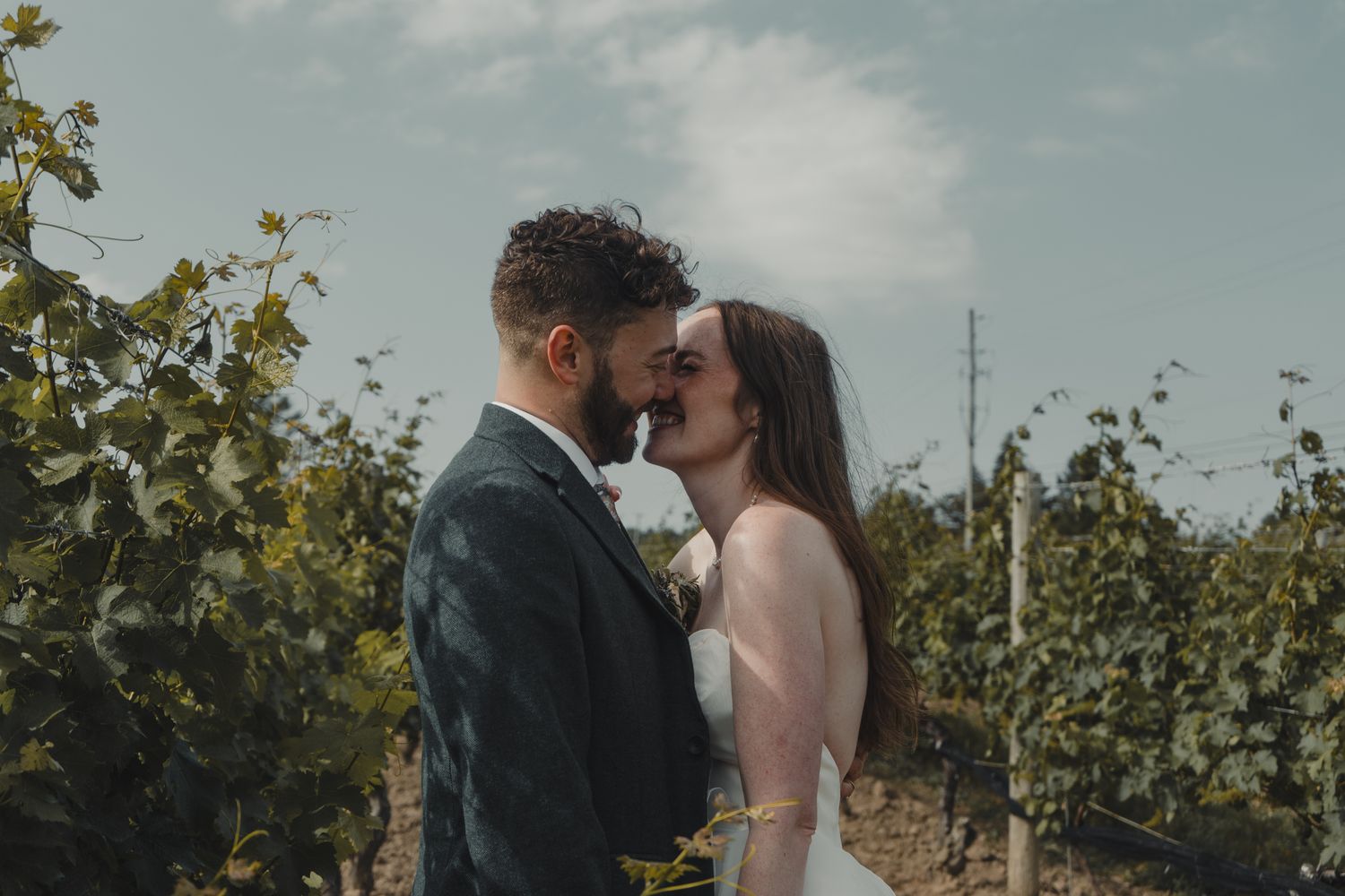 Cat and Seb, Niagara on the lake Ontario - Wedding photography by James Glac