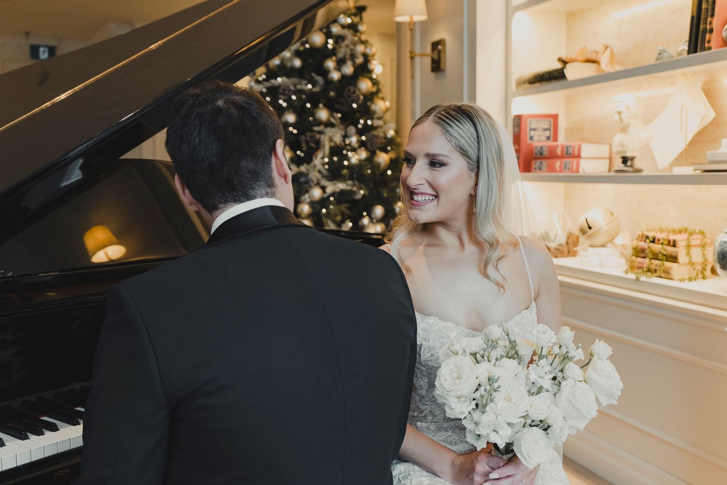 Kat and Liam, Kitchener Ontario - Wedding photography by James Glac