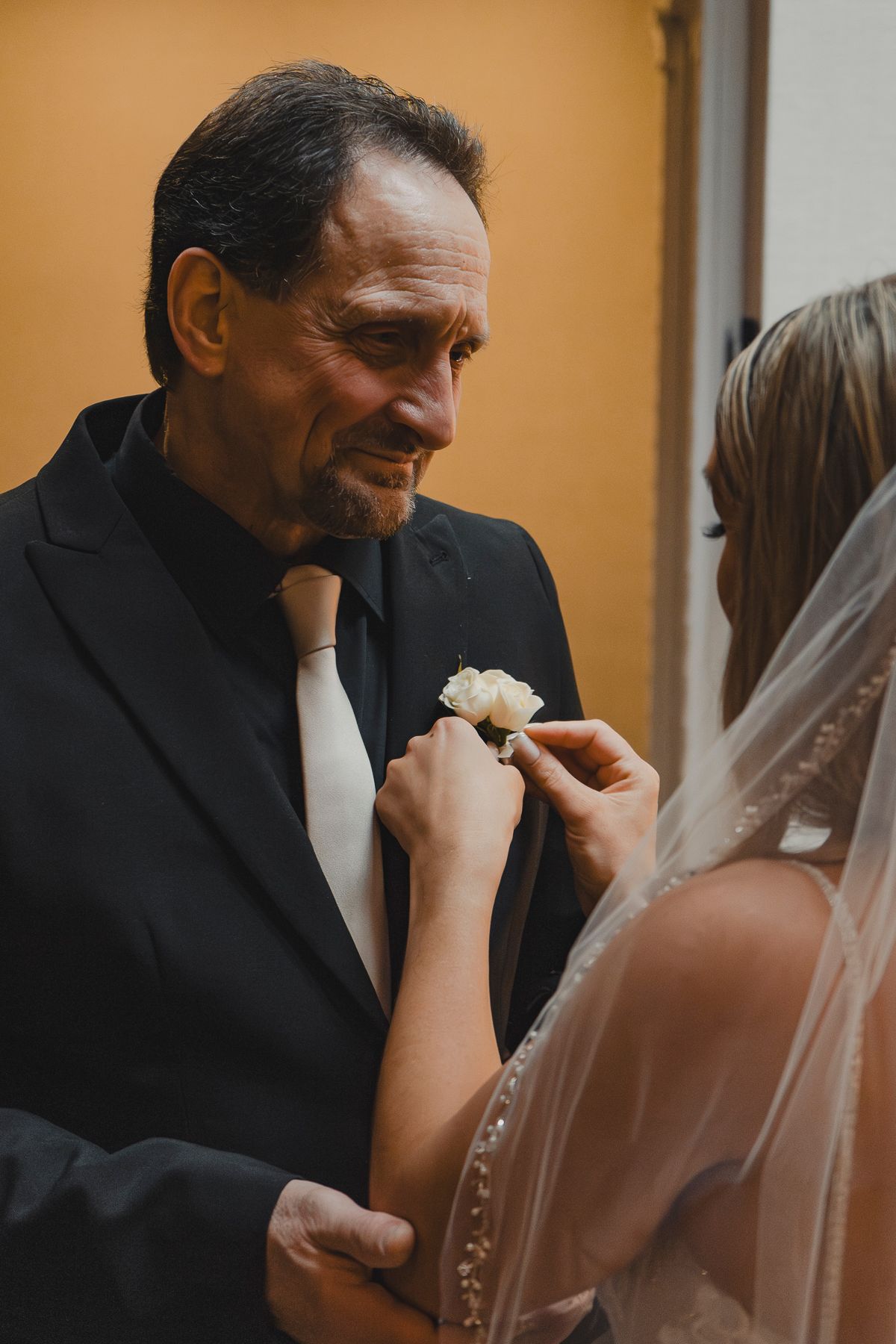 Kat and Liam, Kitchener Ontario - Wedding photography by James Glac