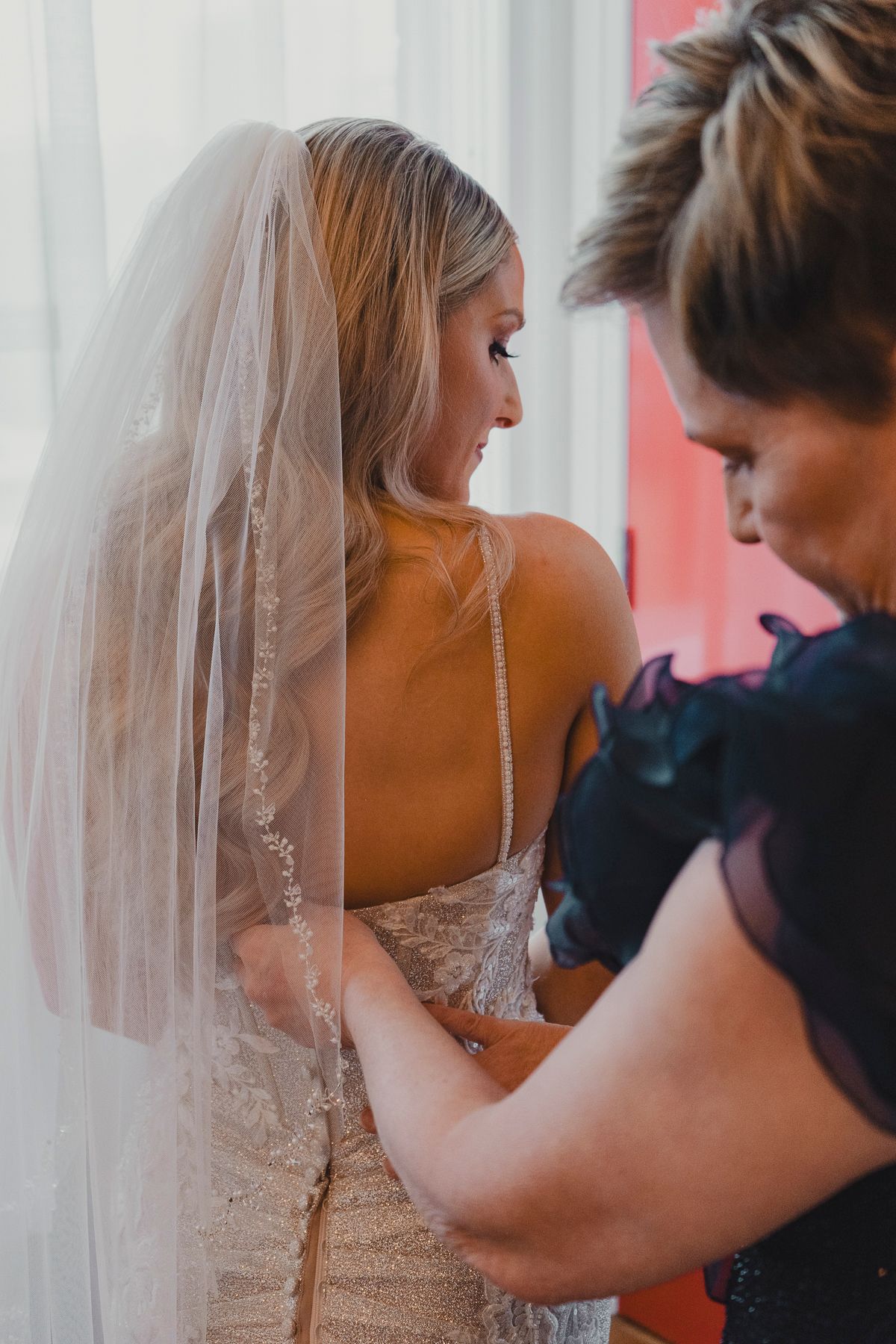 Kat and Liam, Kitchener Ontario - Wedding photography by James Glac
