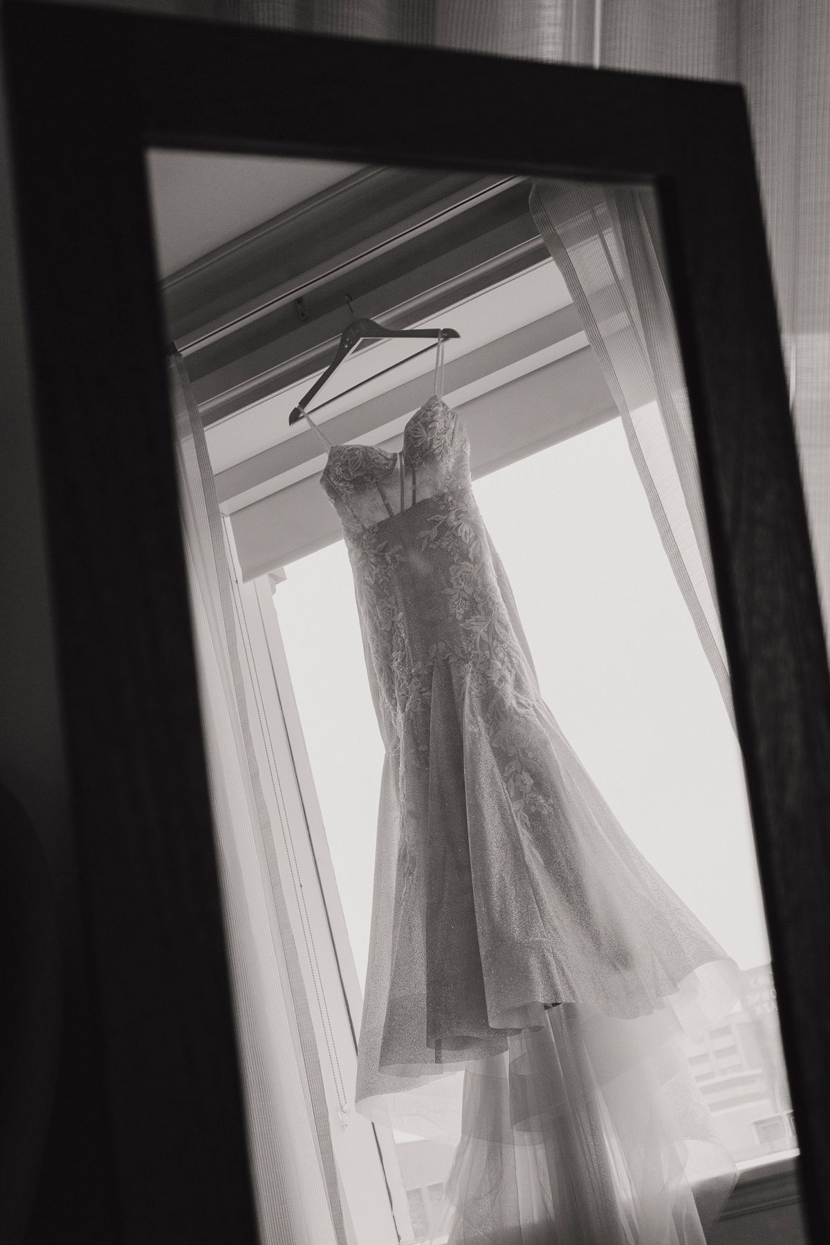 Kat and Liam, Kitchener Ontario - Wedding photography by James Glac