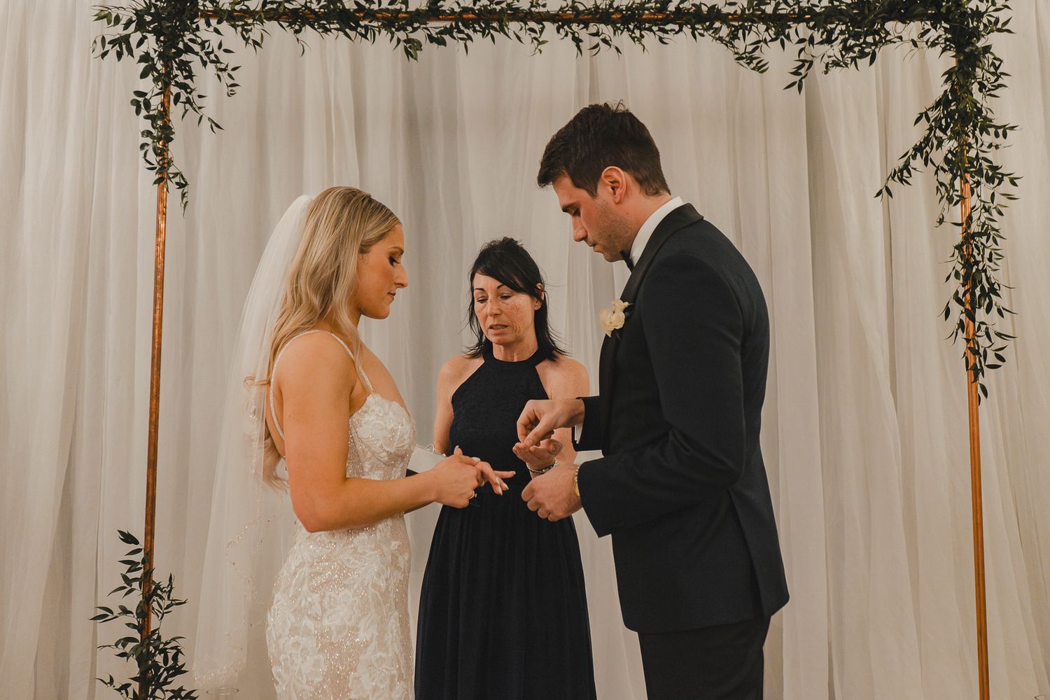 Kat and Liam, Kitchener Ontario - Wedding photography by James Glac