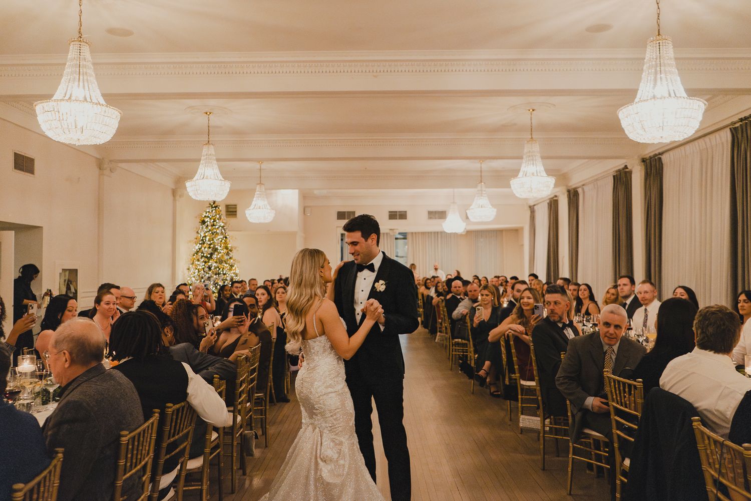 Kat and Liam, Kitchener Ontario - Wedding photography by James Glac