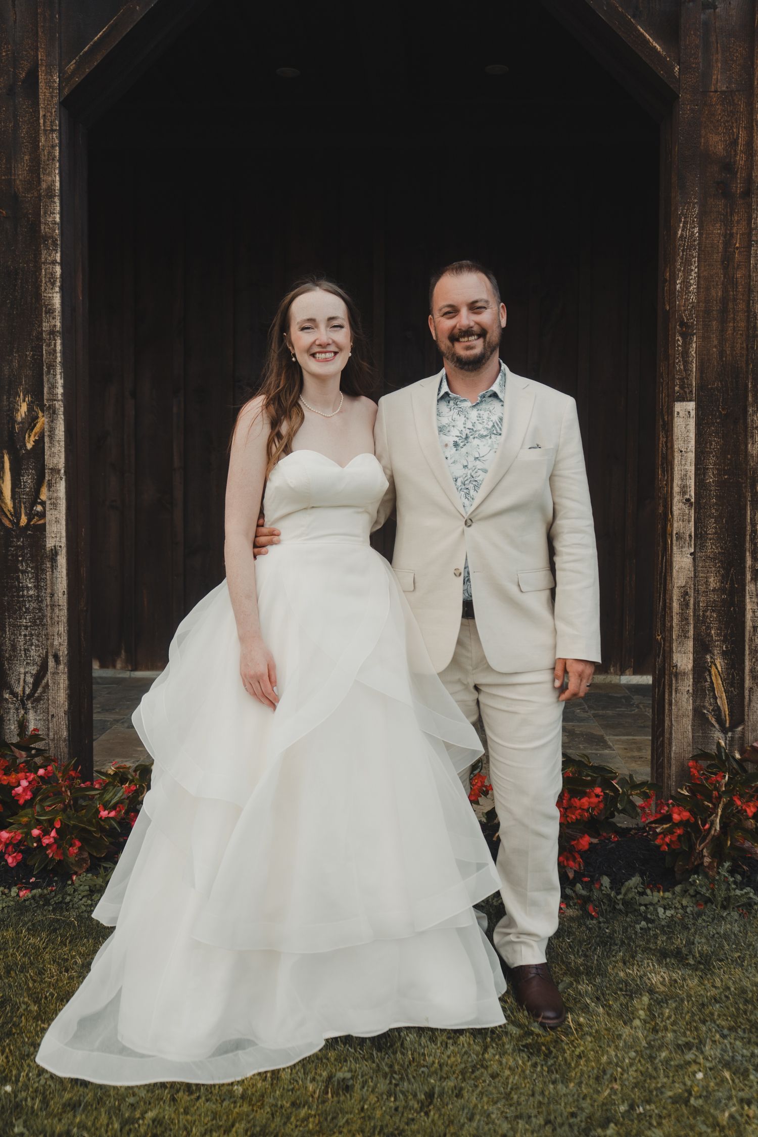 Cat and Seb, Niagara on the lake Ontario - Wedding photography by James Glac