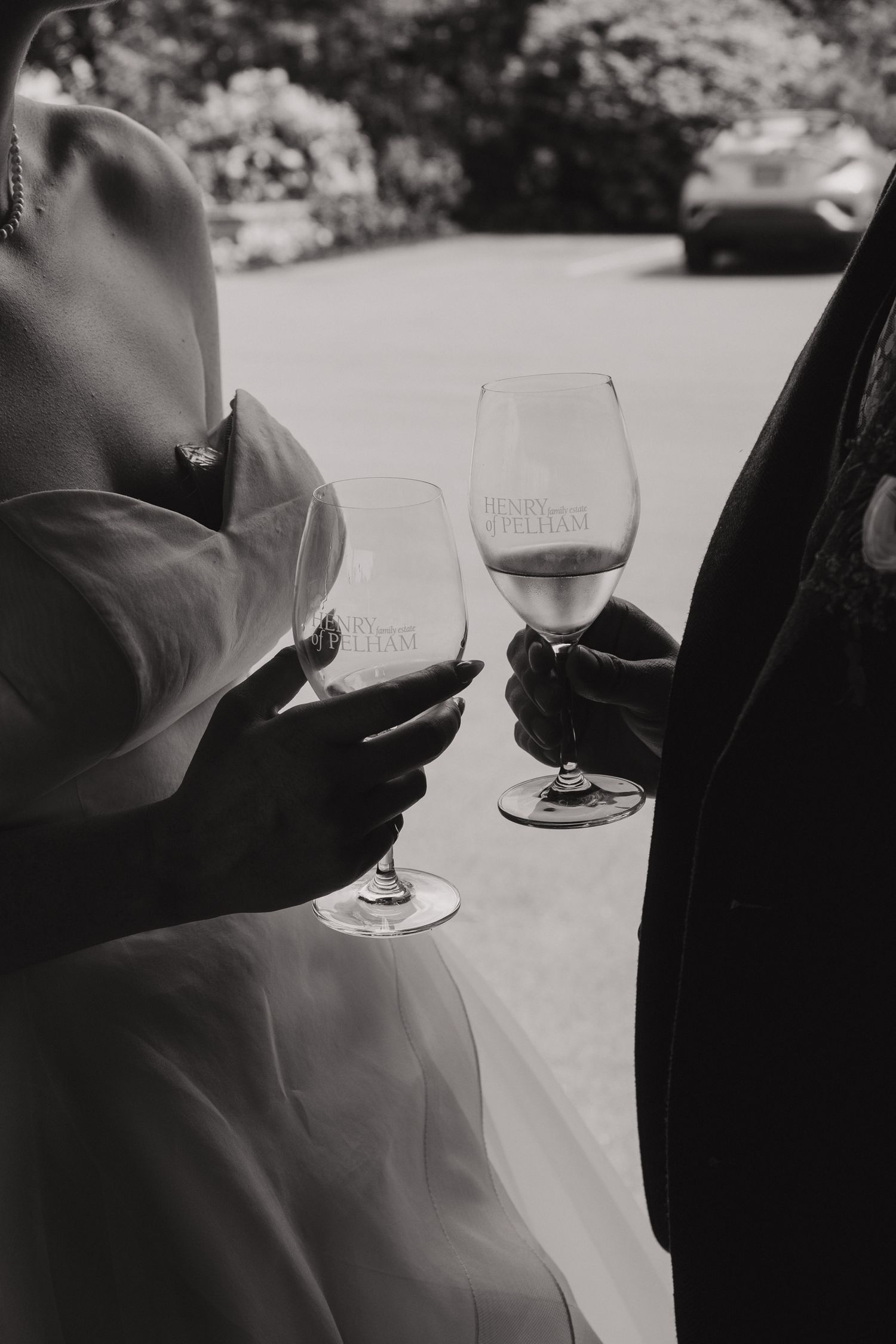 Cat and Seb, Niagara on the lake Ontario - Wedding photography by James Glac