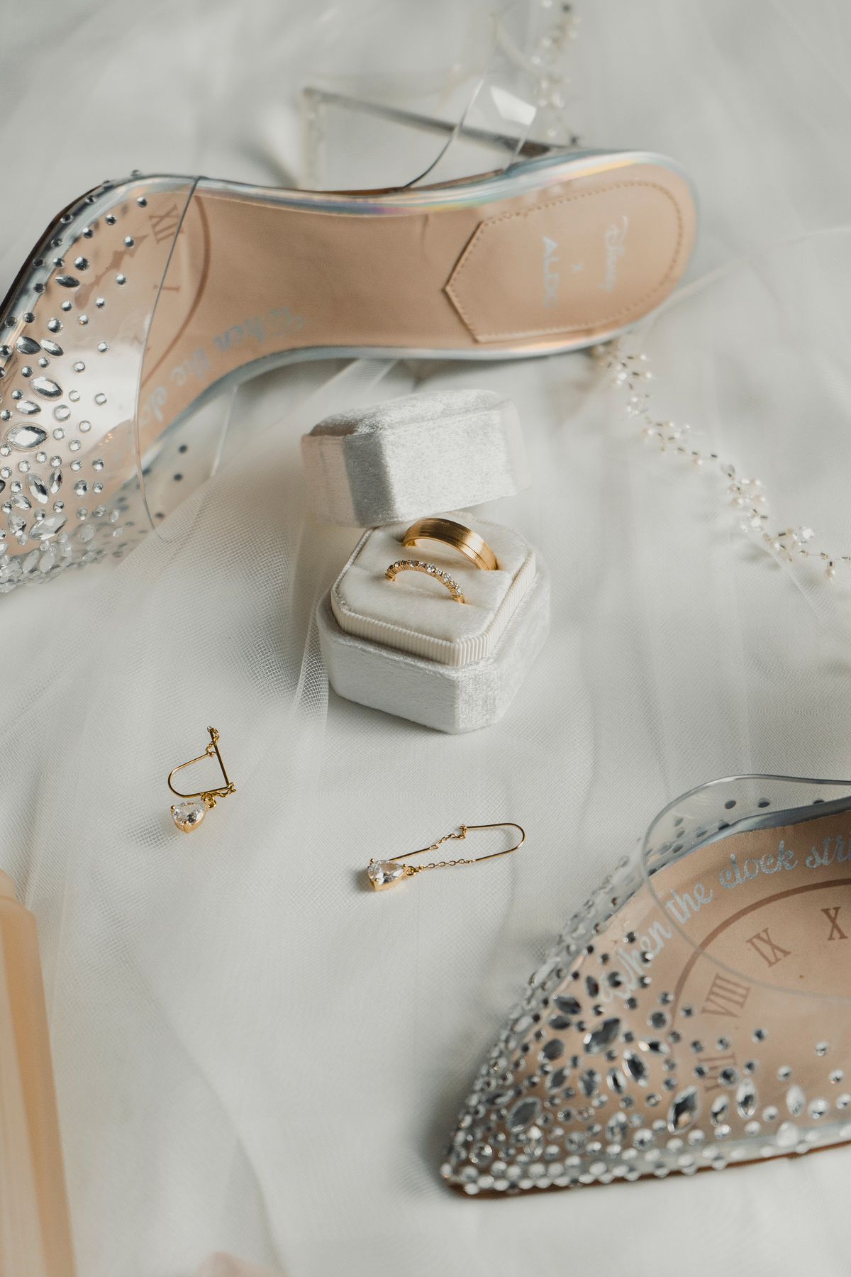 Kat and Liam, Kitchener Ontario - Wedding photography by James Glac
