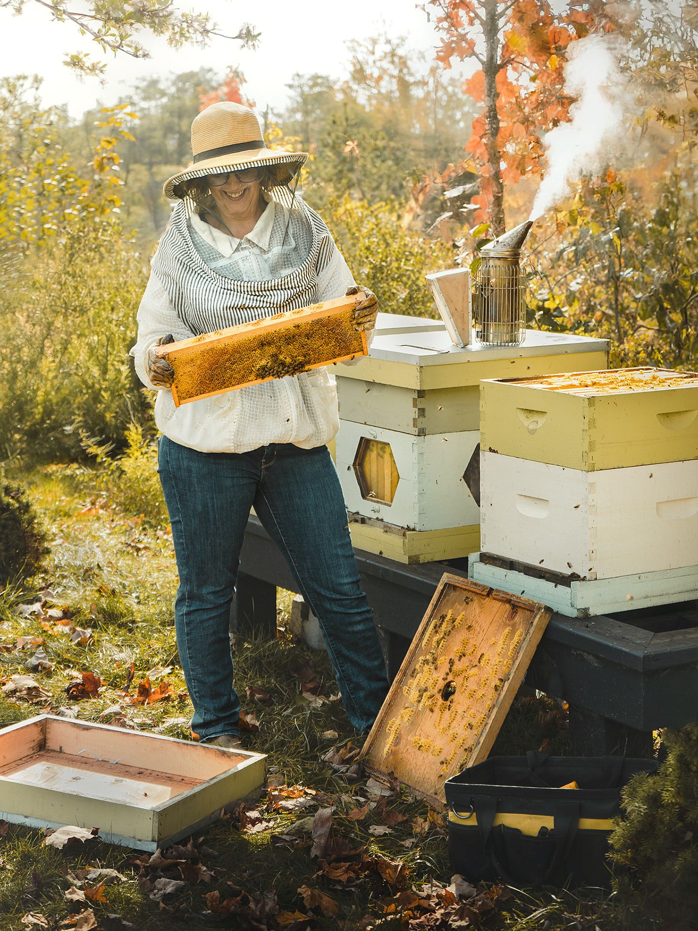 Leslie Best beekeeper, erin Ontario, james Glac Photography