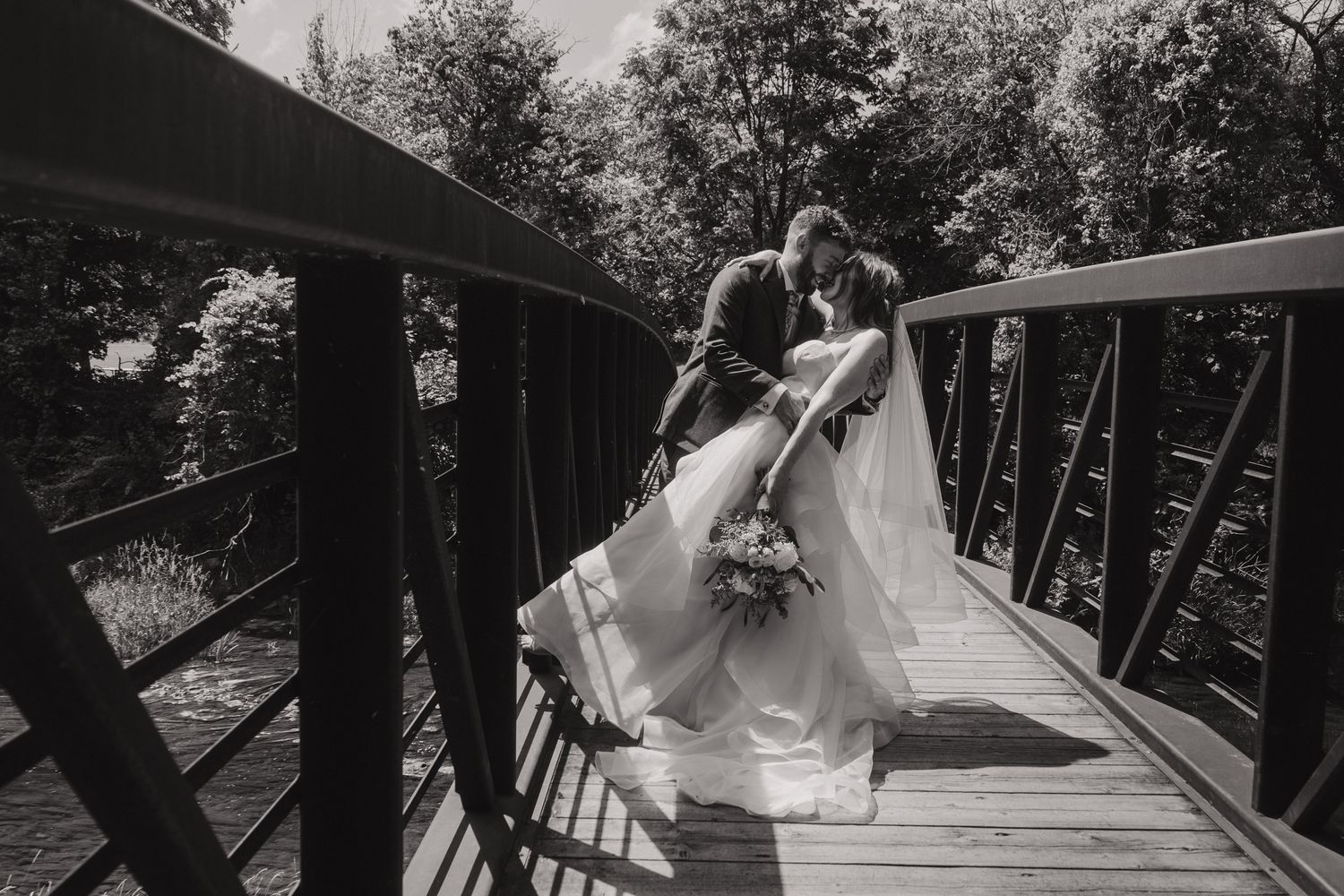Cat and Seb, Niagara on the lake Ontario - Wedding photography by James Glac