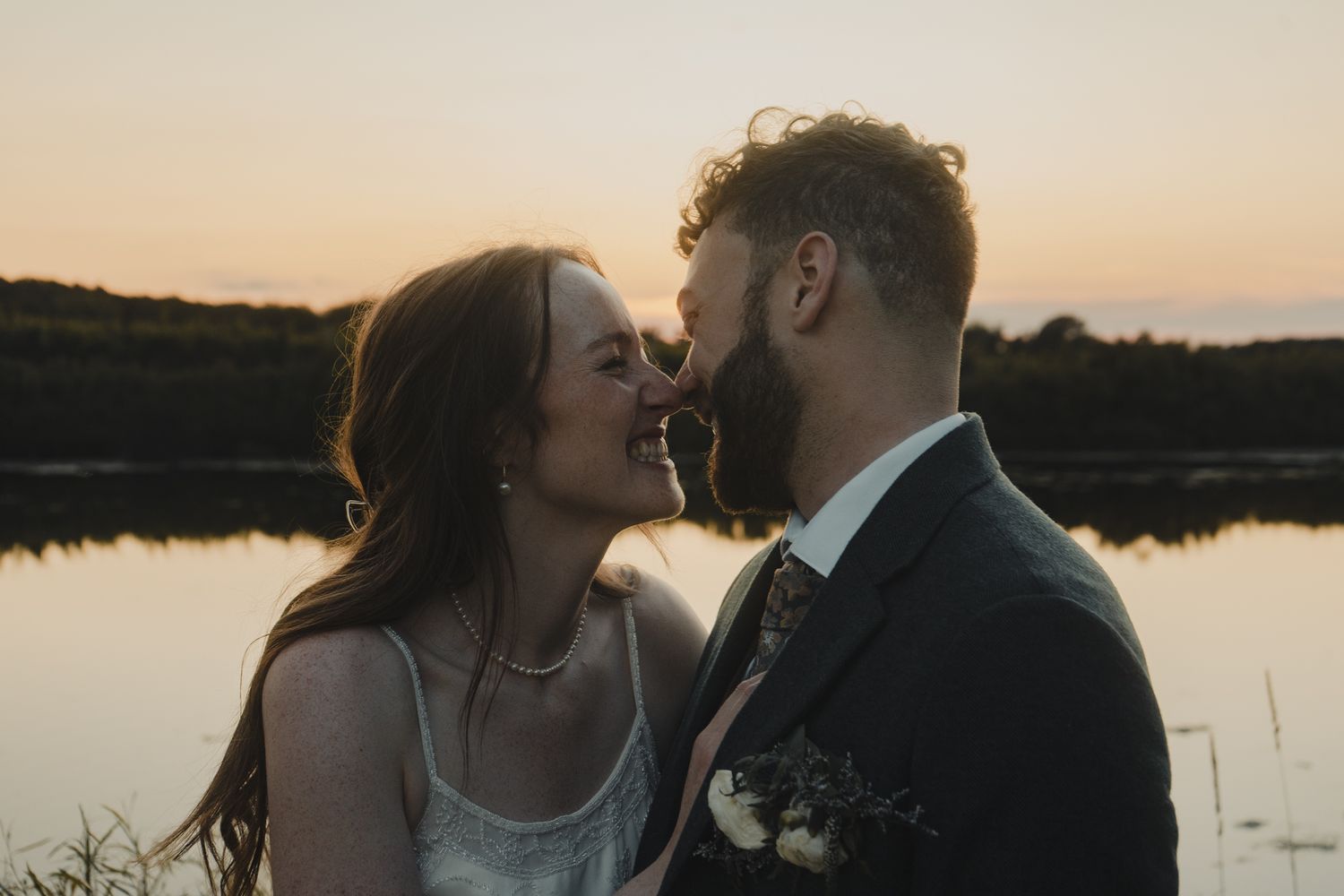 Cat and Seb, Niagara on the lake Ontario - Wedding photography by James Glac
