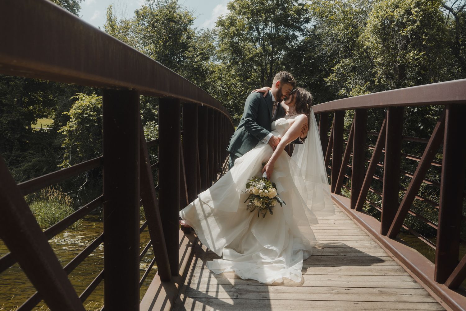 Cat and Seb, Niagara on the lake Ontario - Wedding photography by James Glac