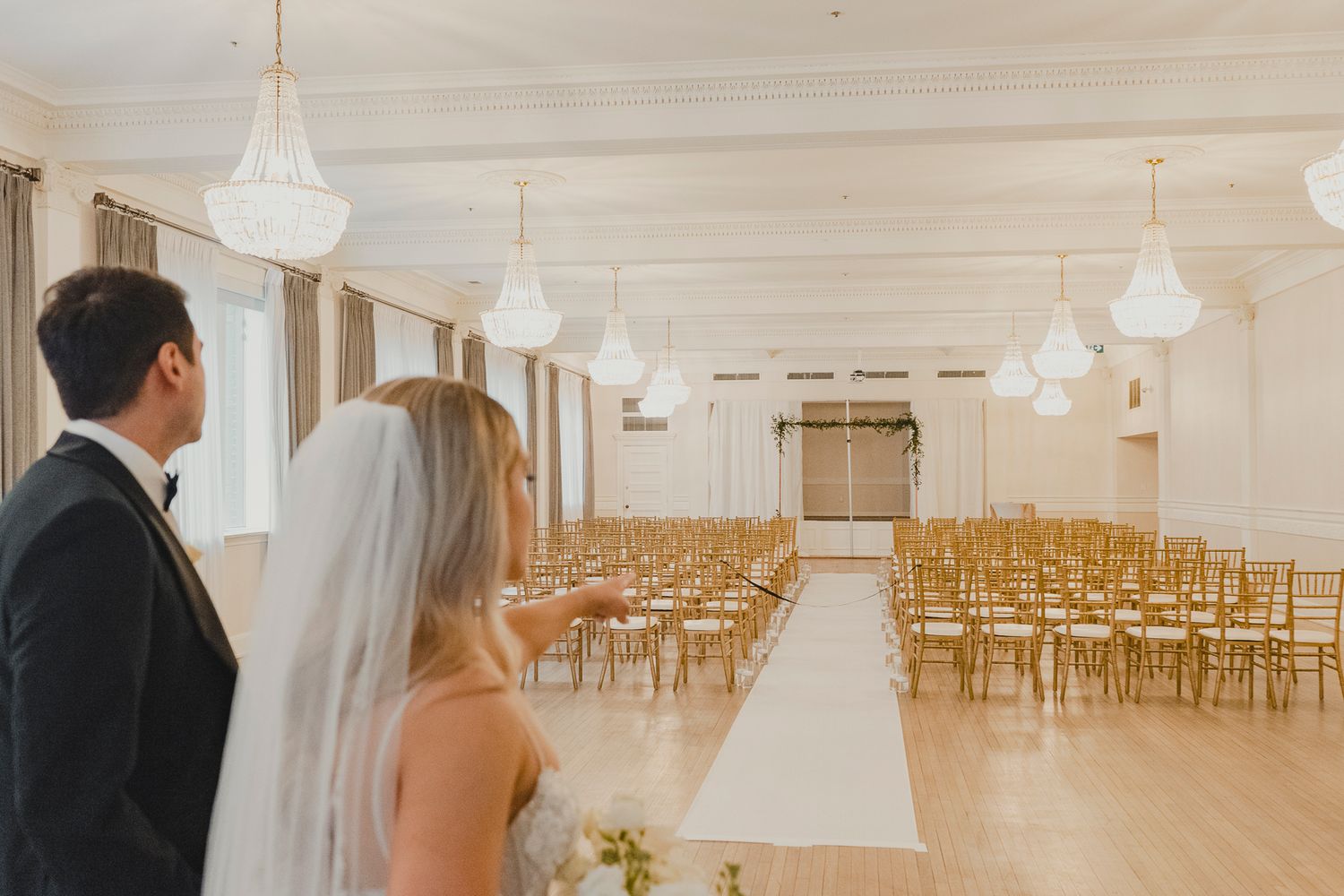 Kat and Liam, Kitchener Ontario - Wedding photography by James Glac