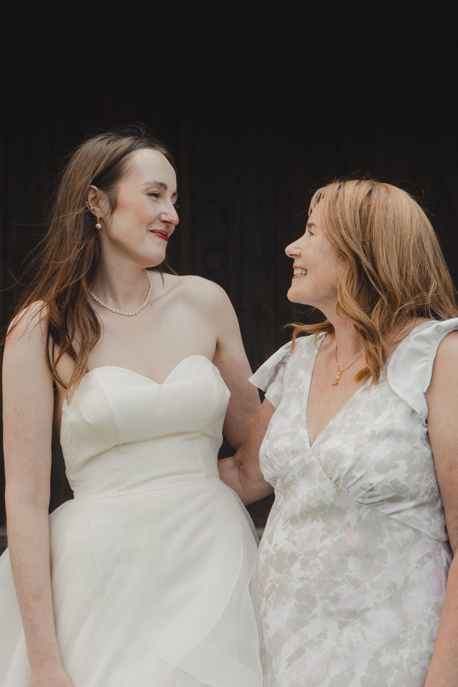 Cat and Seb, Niagara on the lake Ontario - Wedding photography by James Glac