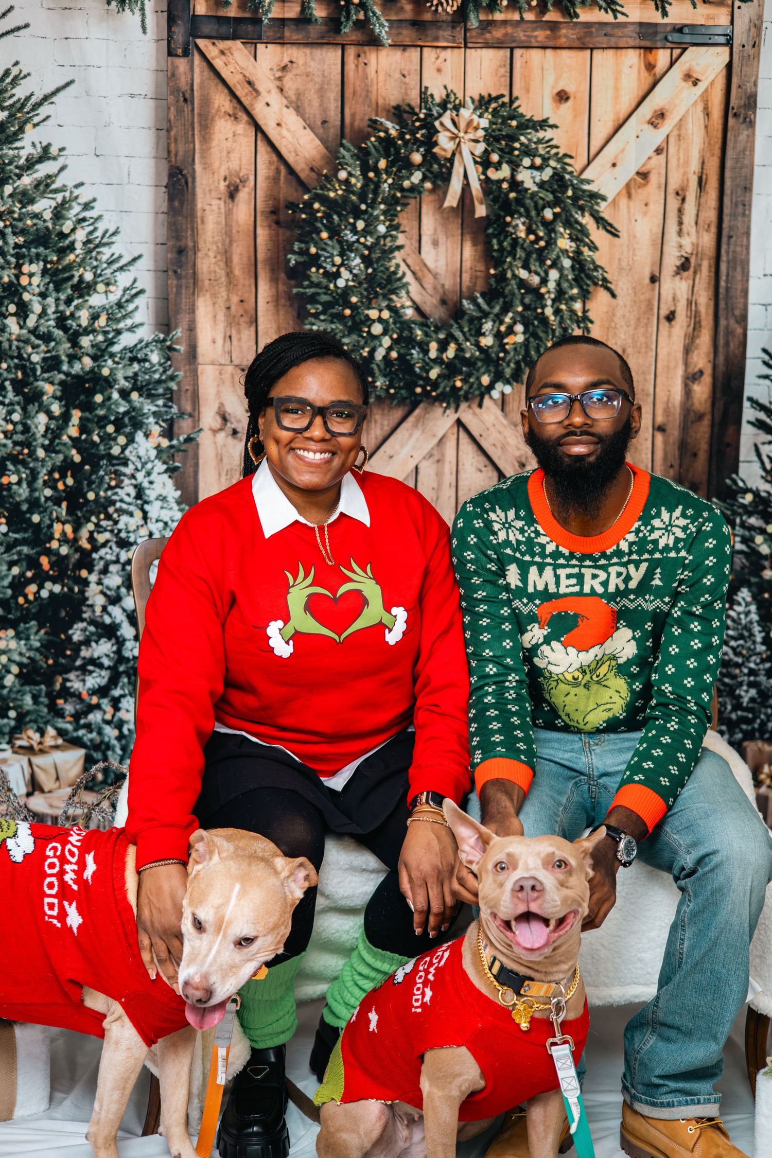A series of holiday photos showing a couple in festive red and green sweaters posing with their pet pig against a wooden backdrop.