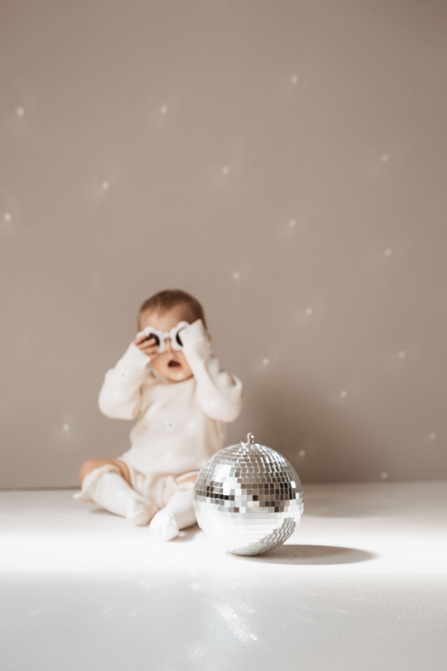 cake smash. fotoshoot heerlen Limburg fotograaf fotostudio. Vita Creative studio daglichtstudio