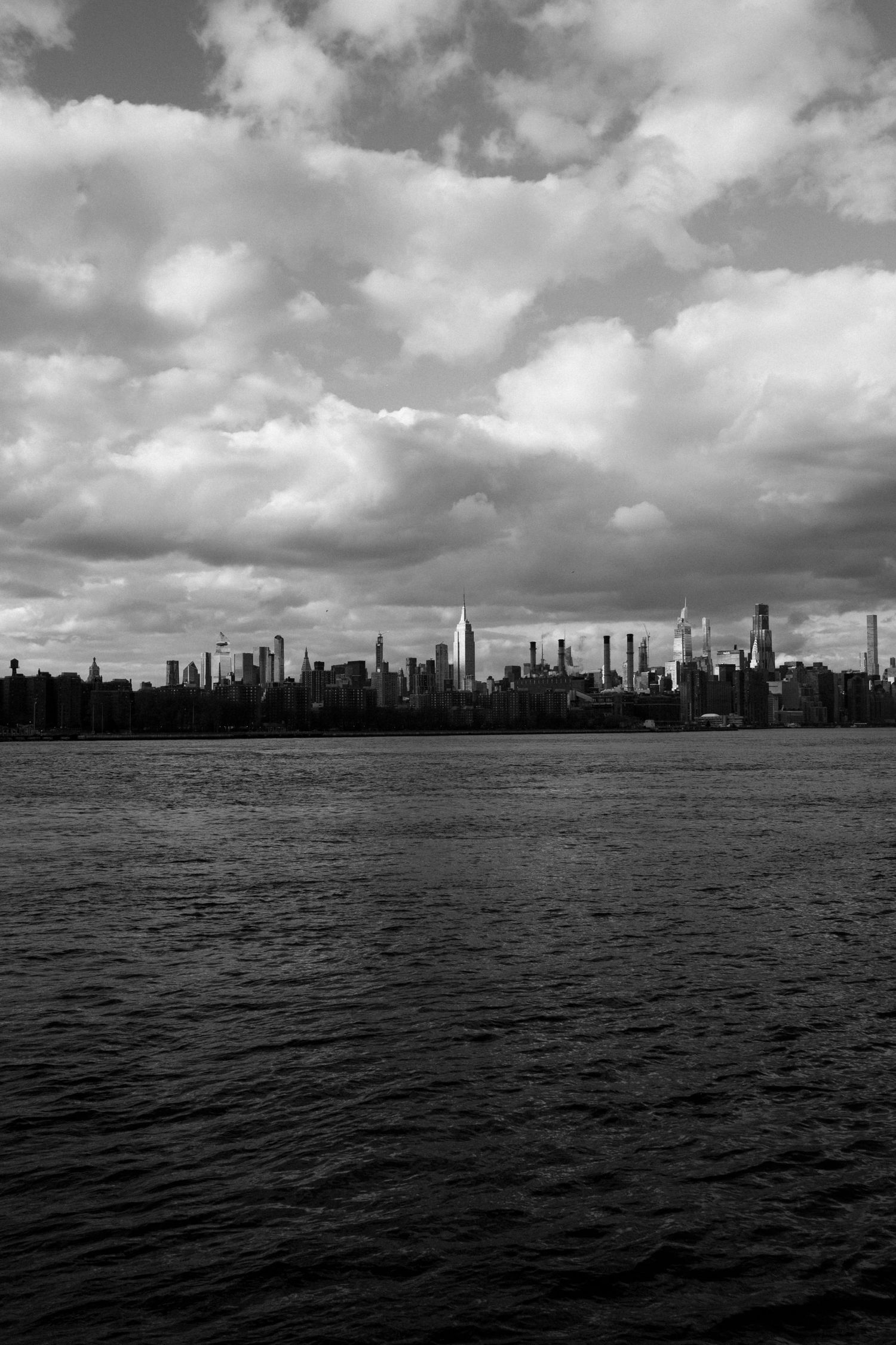 New York City skyline photo