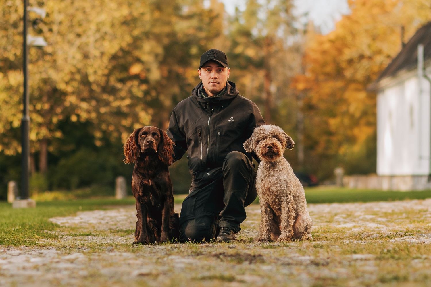 Viiriäiskoira, lagotto romagnolo ja omistajansa
