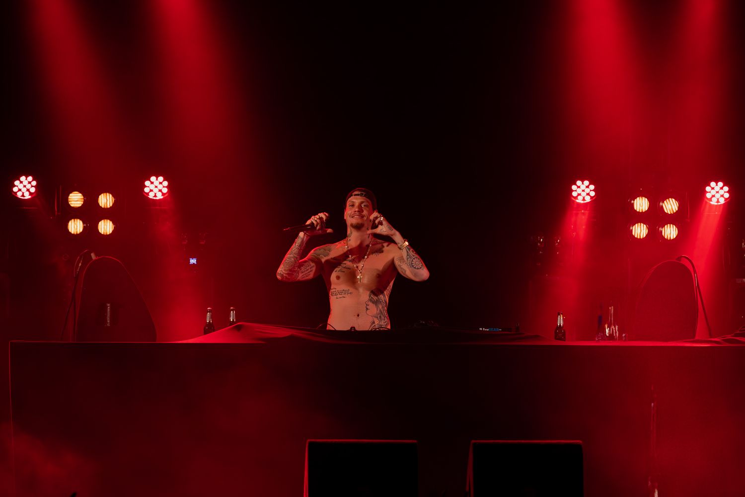 Tony Junior op het festival Sjwaampop 2022