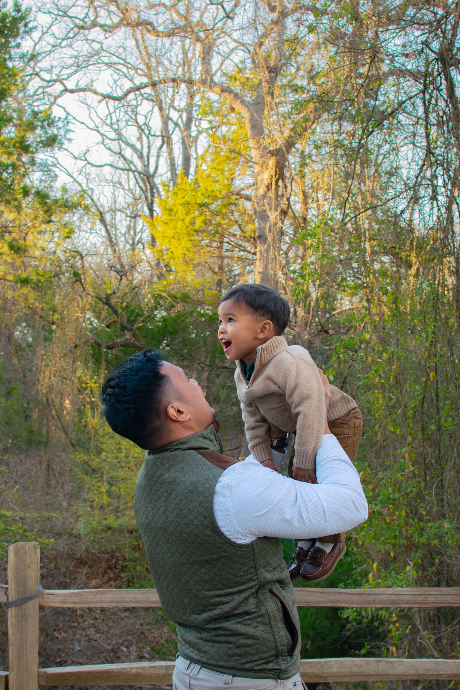 Burleson Photographer, Family Portraits, Lifestyle photography, Fort Worth Photography, Family photographer, candid, authentic, timeless