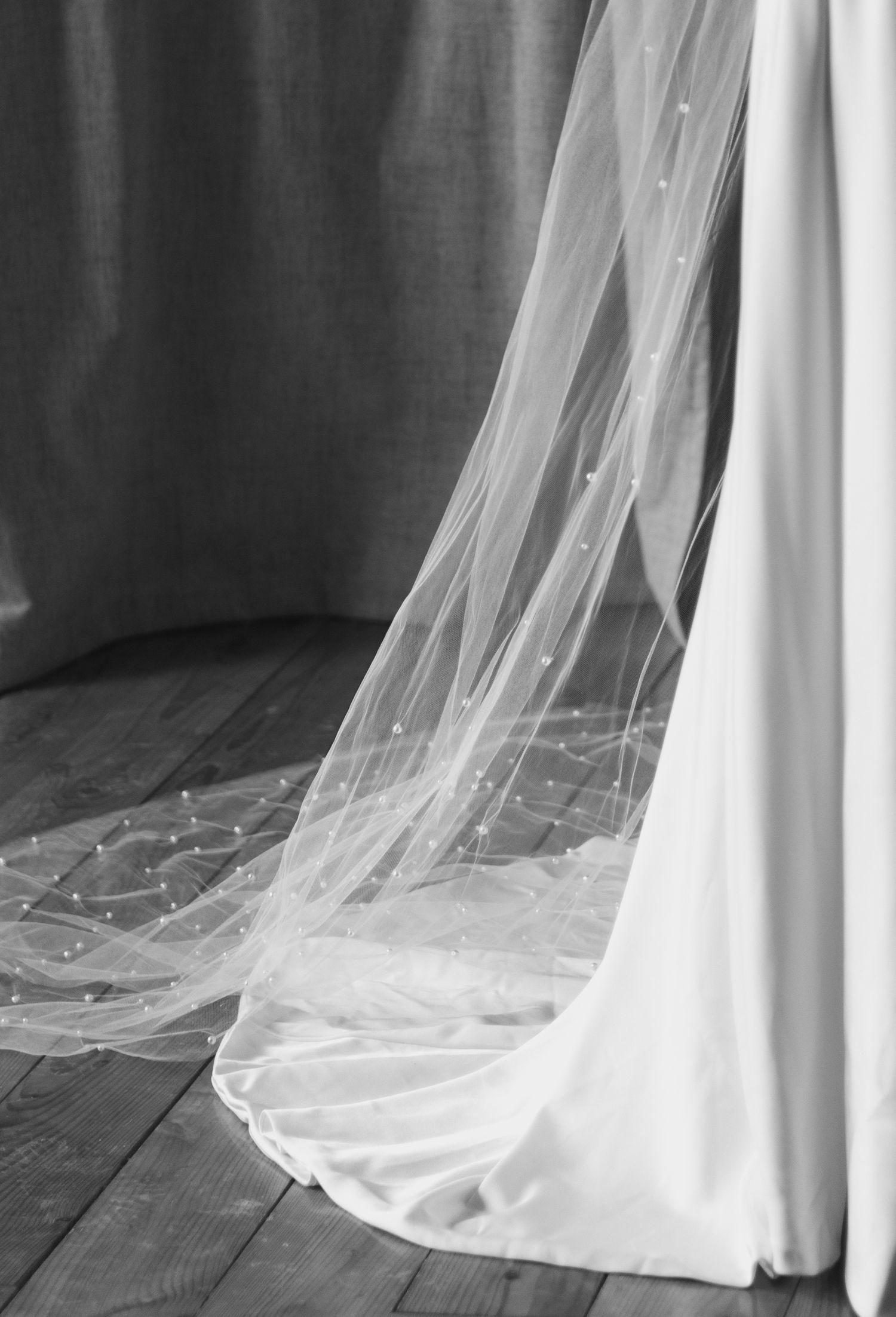 wedding dress details