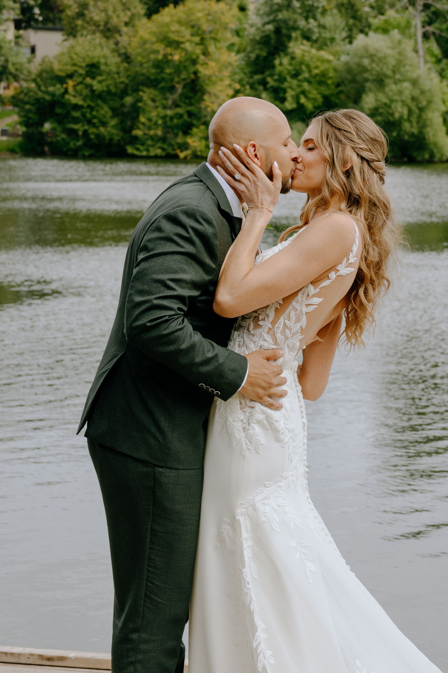 Couples Wedding portrait in for of lake in Ottawa