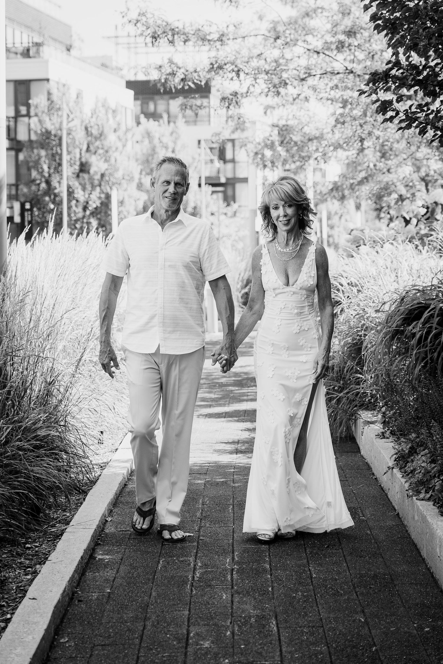 COUPLES PHOTOGRAPHY, BARRIE, ONTARIO