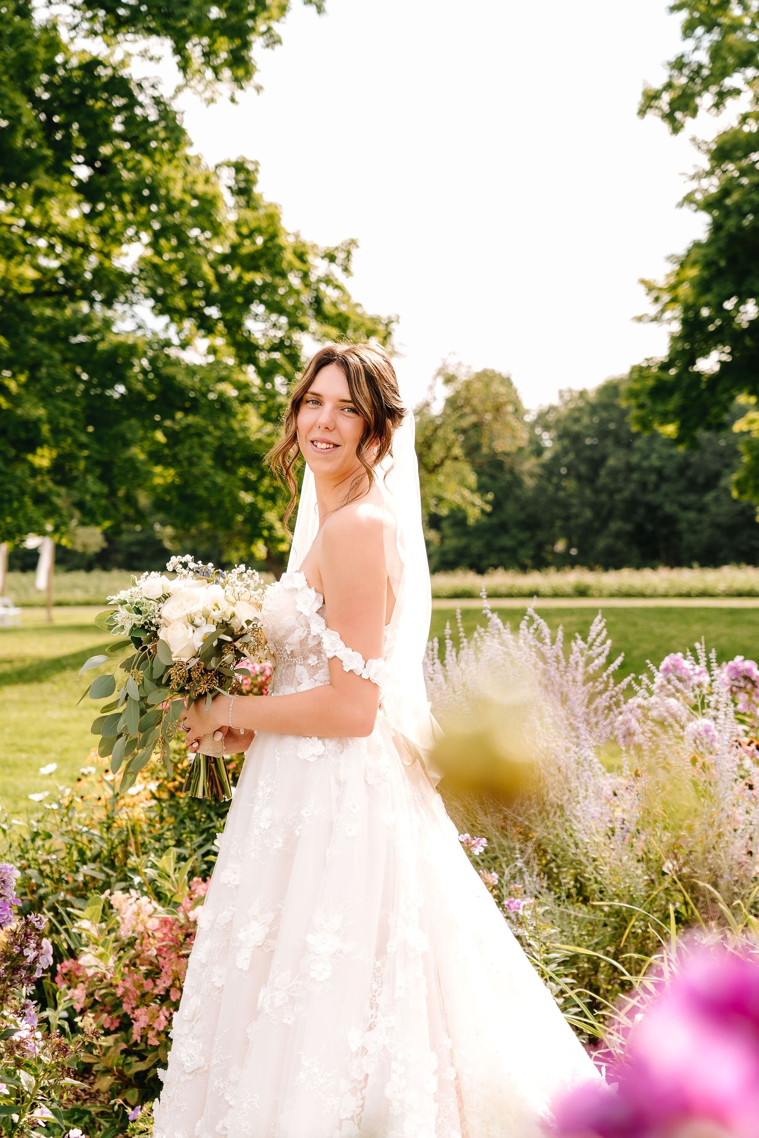 WEDDING PHOTOGRAPHER, BARRIE, ONTARIO