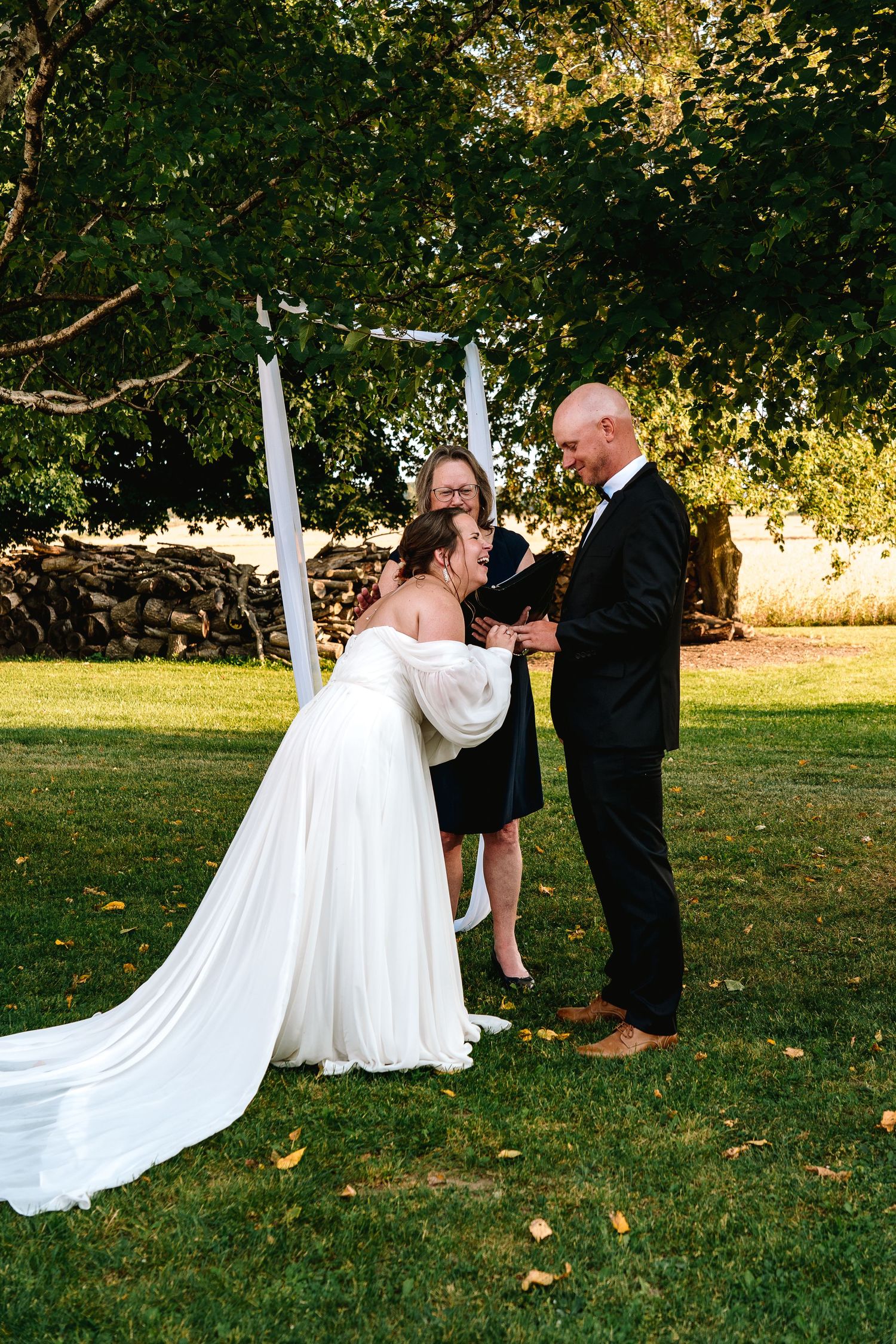 BARRIE WEDDING PHOTOGRAPHER