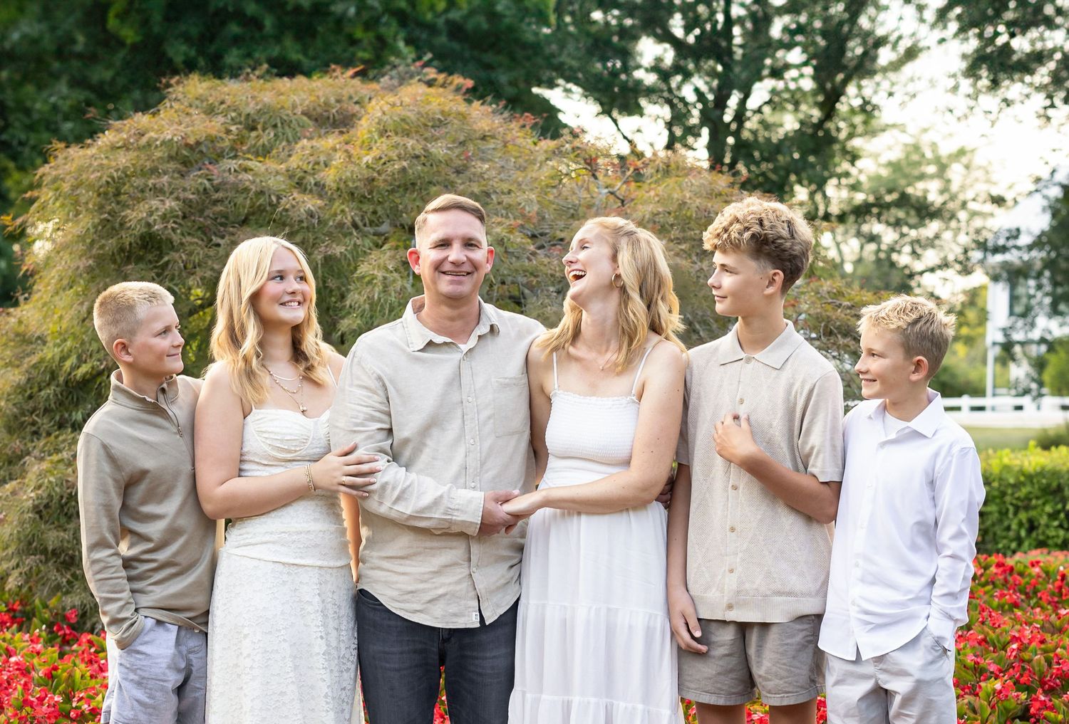 Family portraits in Hershey, PA | Timeless image by Megan Mariah Photography