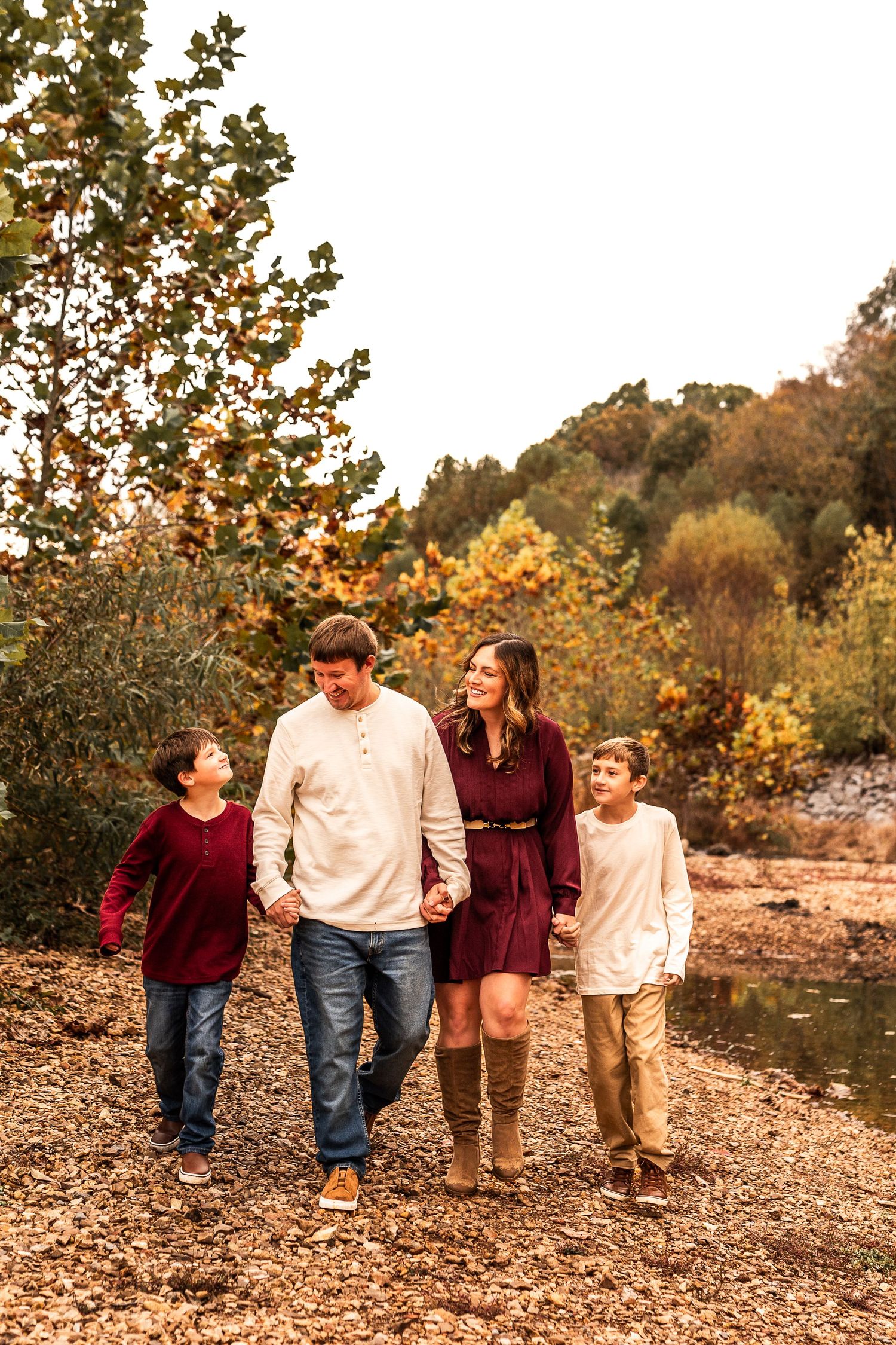 Fall mini photography session Clarksville Tennessee TN affordable family photographer Dover Fort Campbell Woodlawn Fall Photos Minis