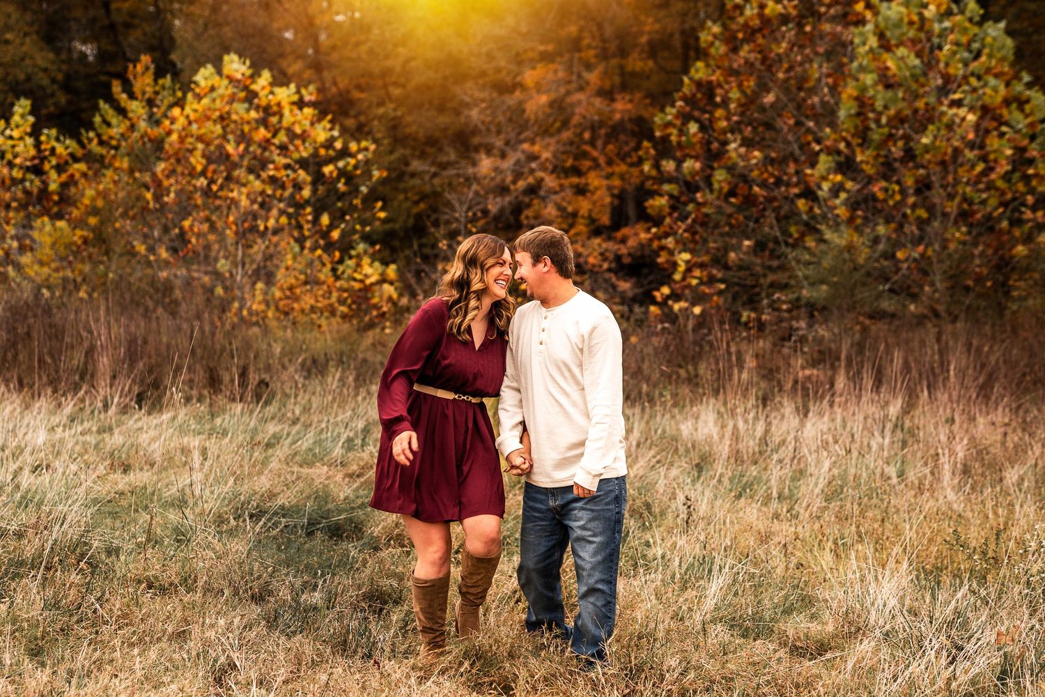 Fall mini photography session Clarksville Tennessee TN affordable family photographer Dover Fort Campbell Woodlawn Fall Photos Mini Romantic