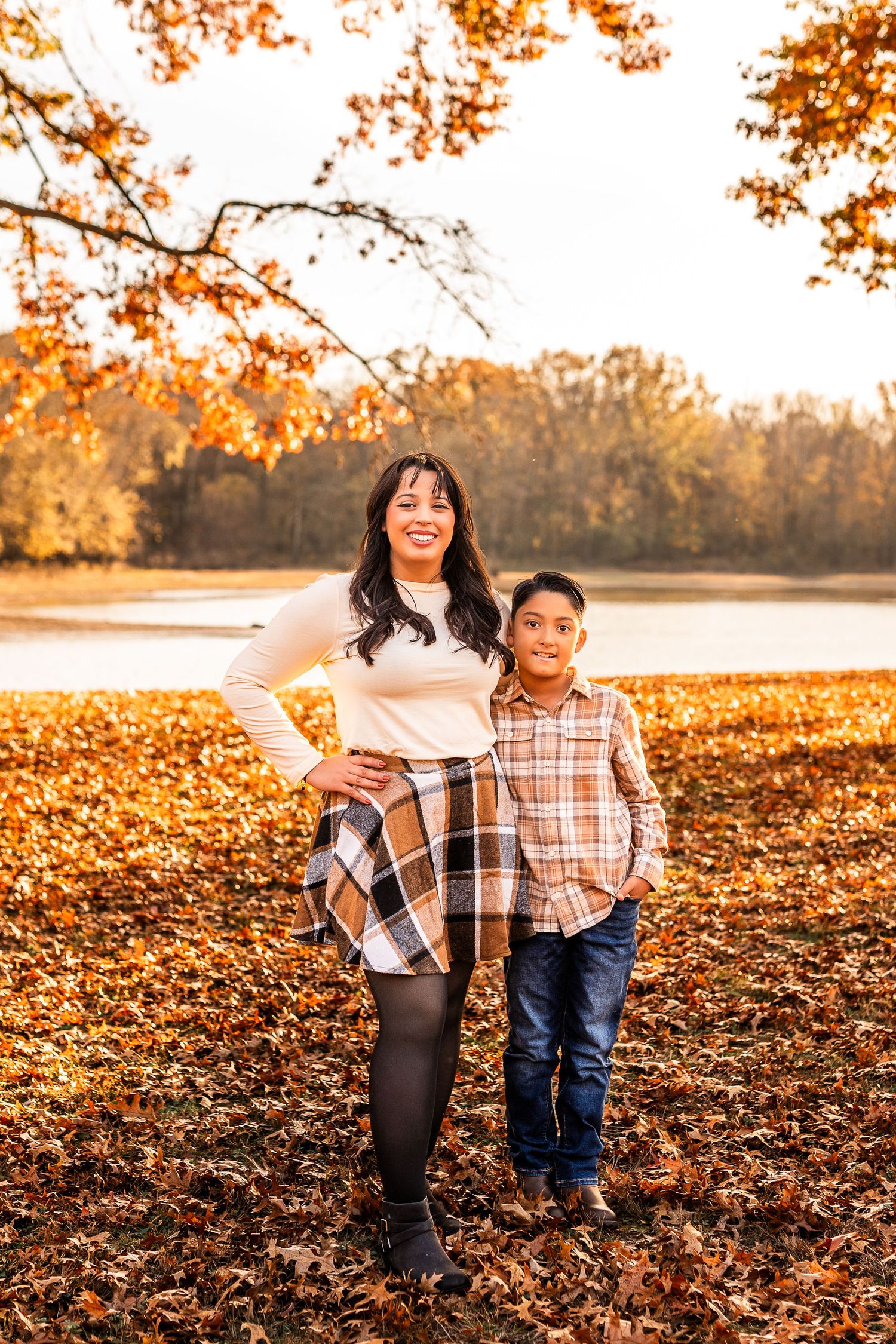 Fall mini photography session Clarksville Tennessee TN affordable family photographer Dover Fort Campbell Woodlawn Mommy and me