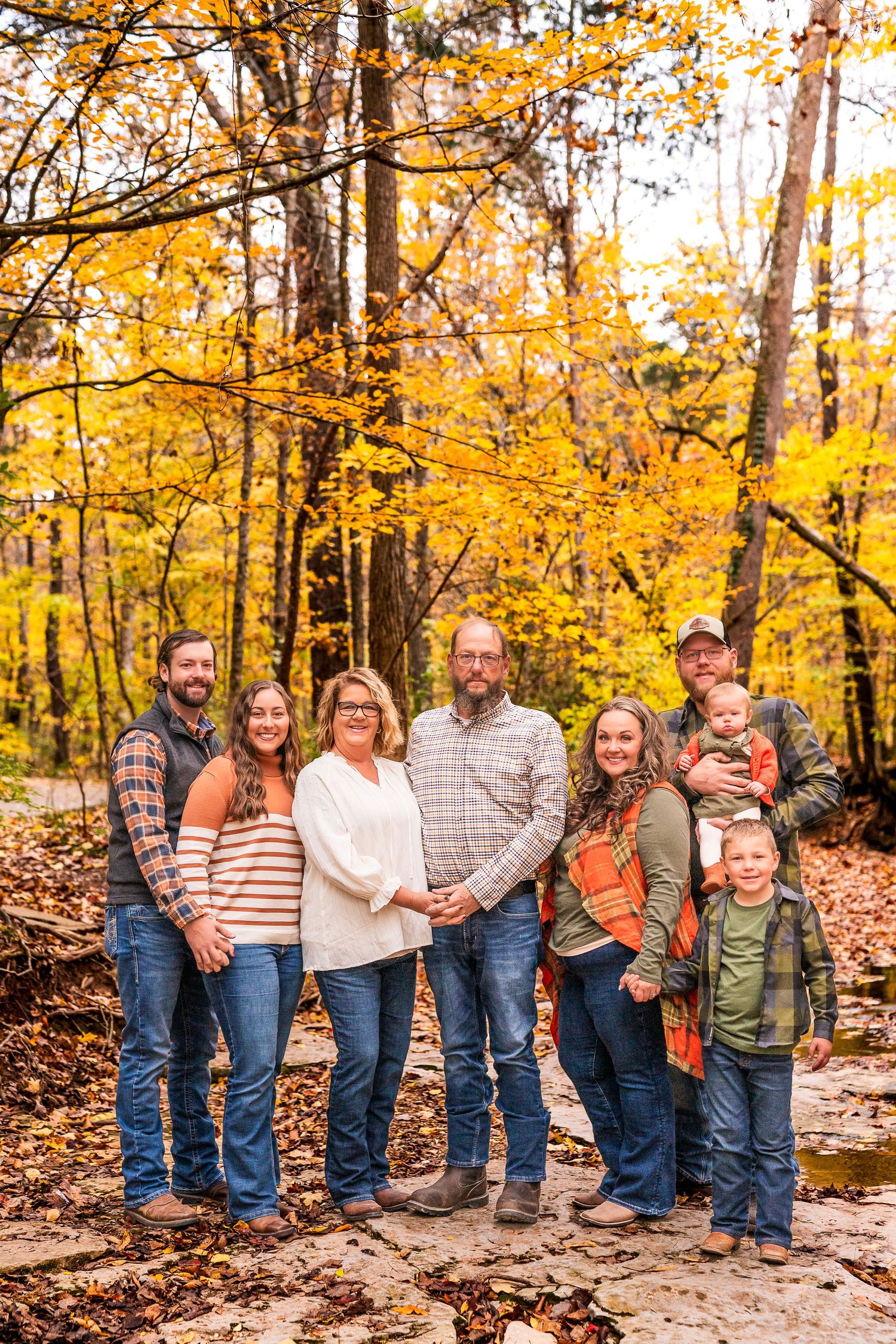 Fall mini photography session Clarksville Tennessee TN affordable family photographer Dover Fort Campbell Woodlawn Fall Extended Family