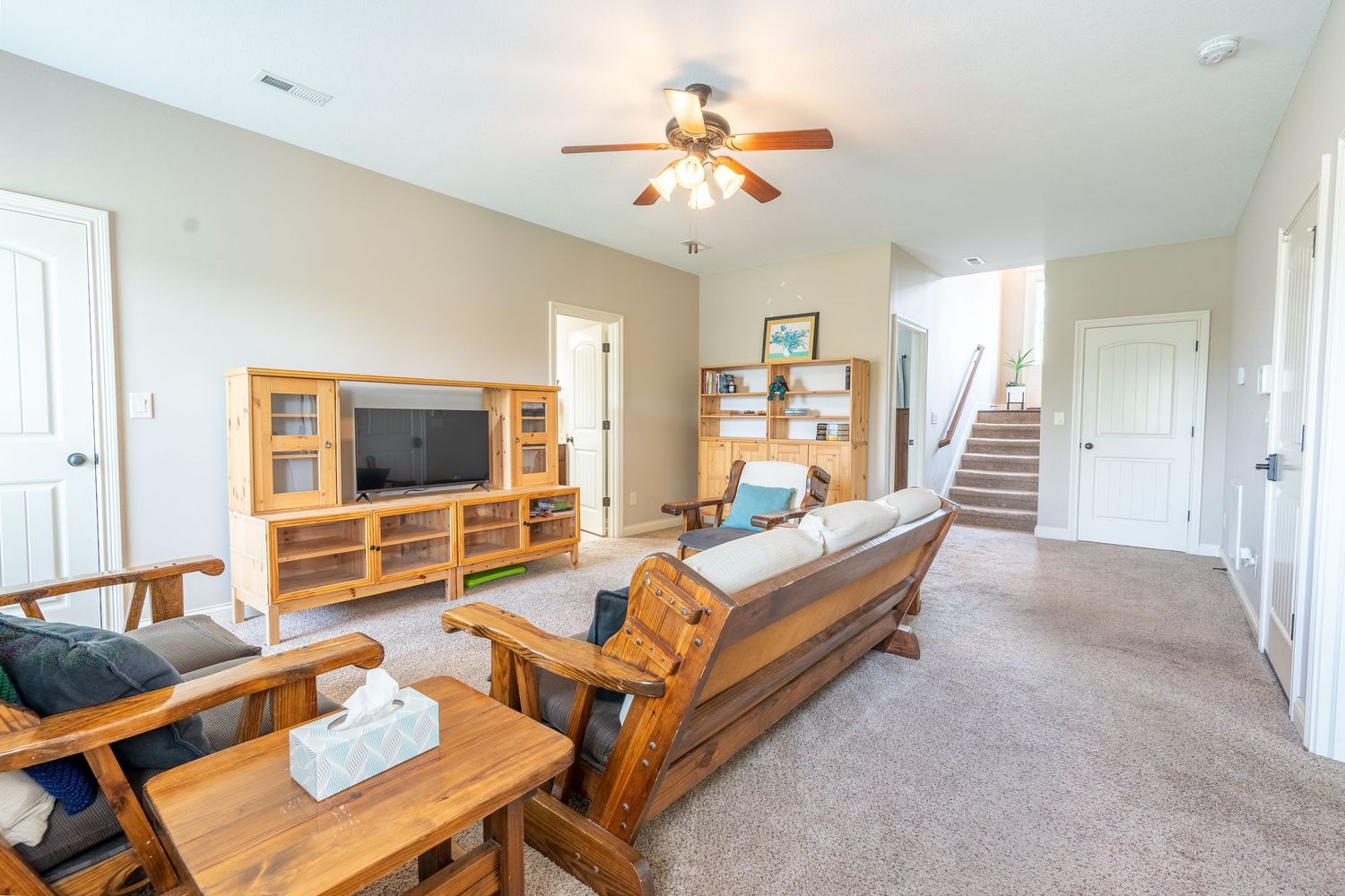Drone real estate photo Clarksville, TN affordable real estate HDR real estate photographer large number of photos drone photography budget