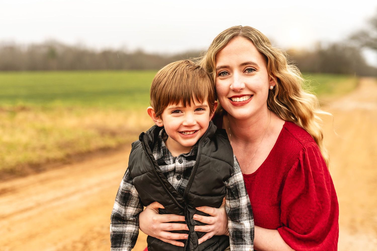 A mother and son photoshoot in Clarksville, Tennessee.  fort Campbell, Kentucky.  Family photoshoot.  Sango, TN