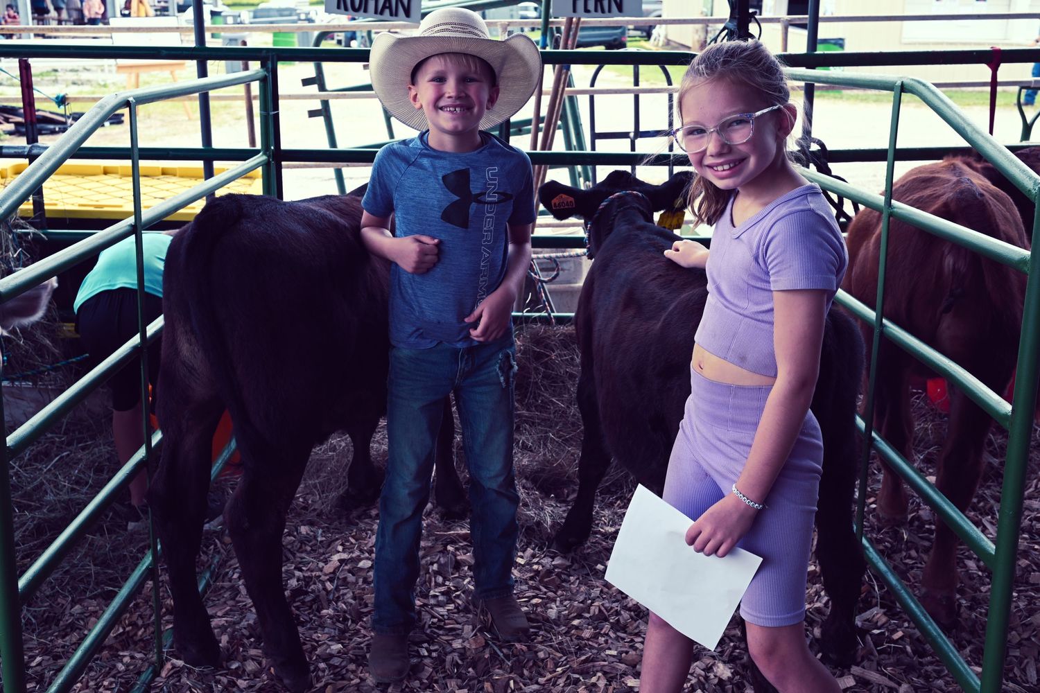 Candid photos of family at Country Fair.